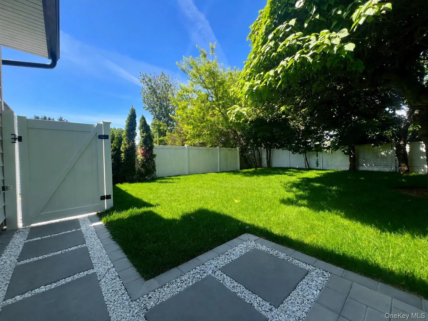 158 Lee Avenue, Oyster Bay, NY, 4 Bedrooms Bedrooms, 11 Rooms Rooms,3 BathroomsBathrooms,Residential,For Rent,Lee,0,1003753 158 Lee Avenue, Oyster Bay, NY, 4 Bedrooms Bedrooms, 11 Rooms Rooms,3 BathroomsBathrooms,Residential,For Rent,Lee,0,1003753