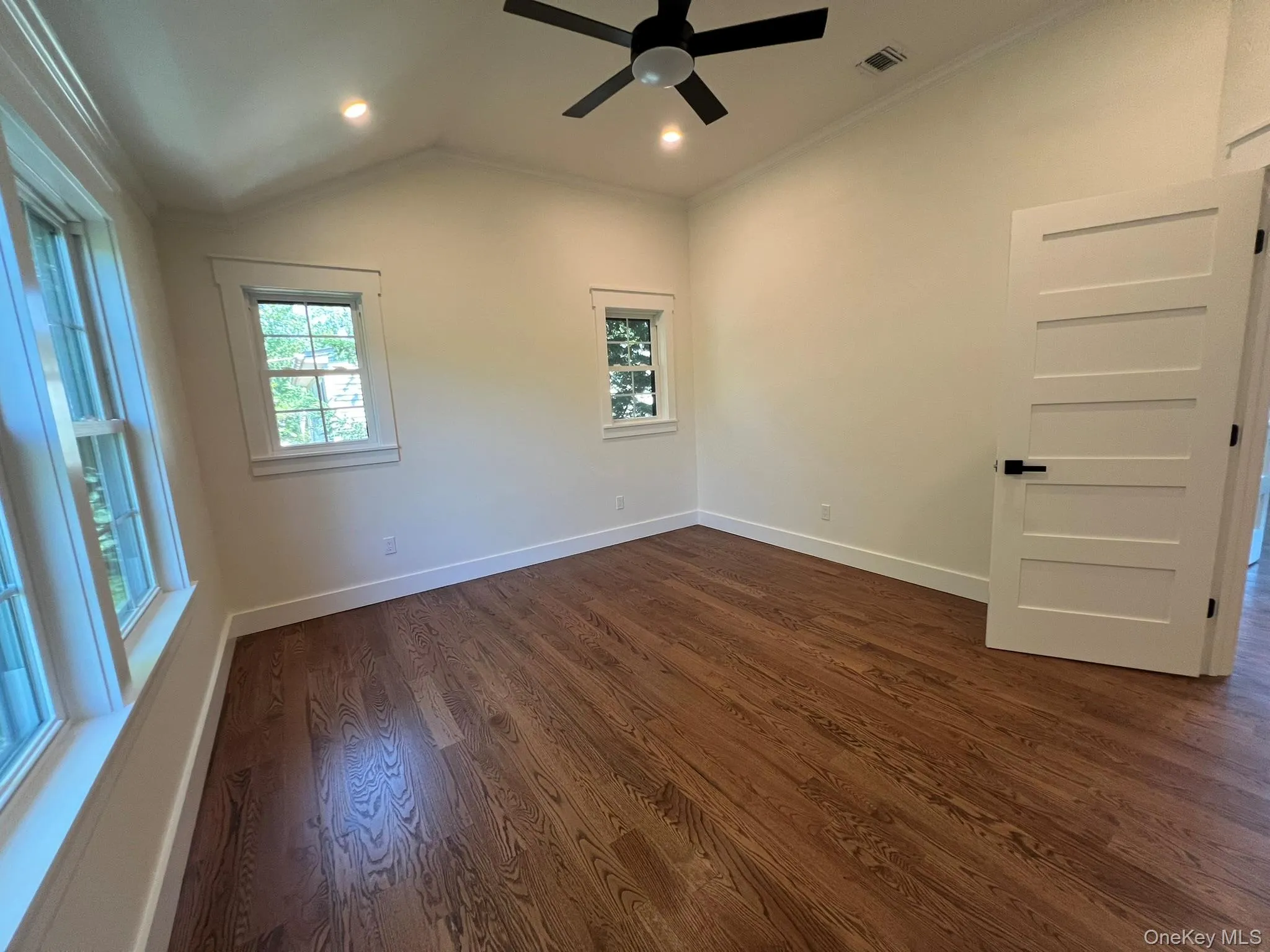 158 Lee Avenue, Oyster Bay, NY, 4 Bedrooms Bedrooms, 11 Rooms Rooms,3 BathroomsBathrooms,Residential,For Rent,Lee,0,1003753 158 Lee Avenue, Oyster Bay, NY, 4 Bedrooms Bedrooms, 11 Rooms Rooms,3 BathroomsBathrooms,Residential,For Rent,Lee,0,1003753