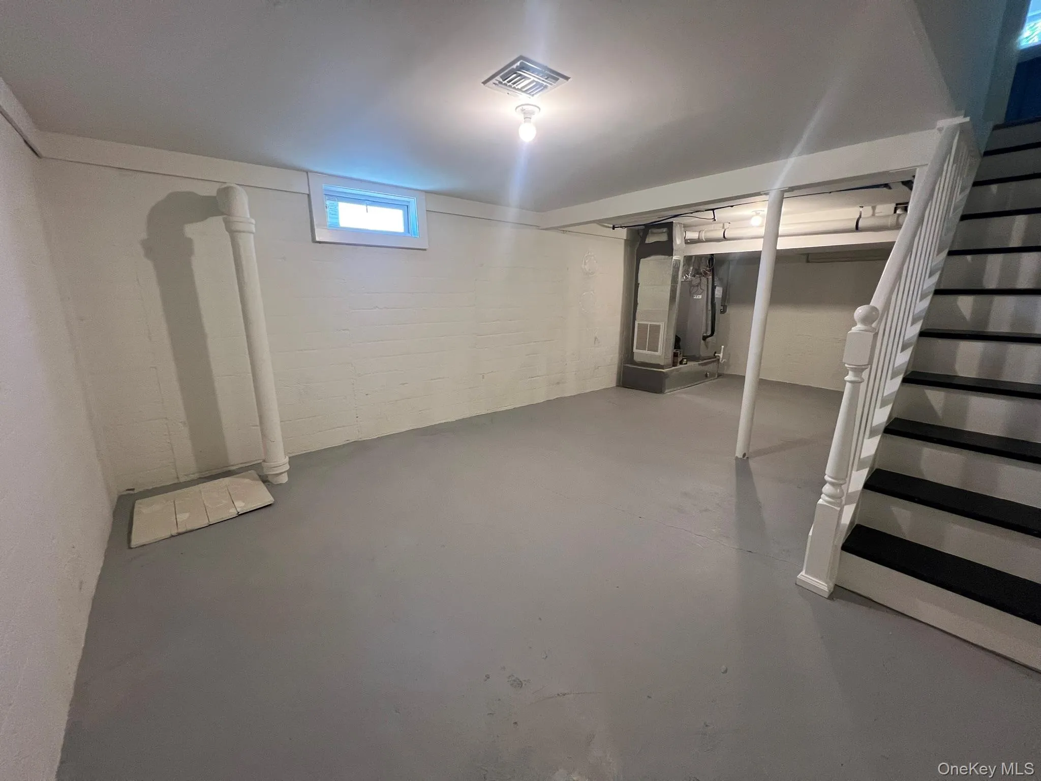 158 Lee Avenue, Oyster Bay, NY, 4 Bedrooms Bedrooms, 11 Rooms Rooms,3 BathroomsBathrooms,Residential,For Rent,Lee,0,1003753 158 Lee Avenue, Oyster Bay, NY, 4 Bedrooms Bedrooms, 11 Rooms Rooms,3 BathroomsBathrooms,Residential,For Rent,Lee,0,1003753