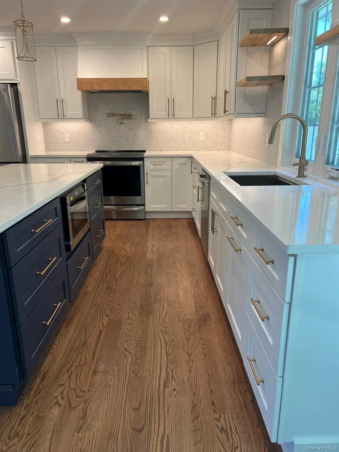 158 Lee Avenue, Oyster Bay, NY, 4 Bedrooms Bedrooms, 11 Rooms Rooms,3 BathroomsBathrooms,Residential,For Rent,Lee,0,1003753 158 Lee Avenue, Oyster Bay, NY, 4 Bedrooms Bedrooms, 11 Rooms Rooms,3 BathroomsBathrooms,Residential,For Rent,Lee,0,1003753