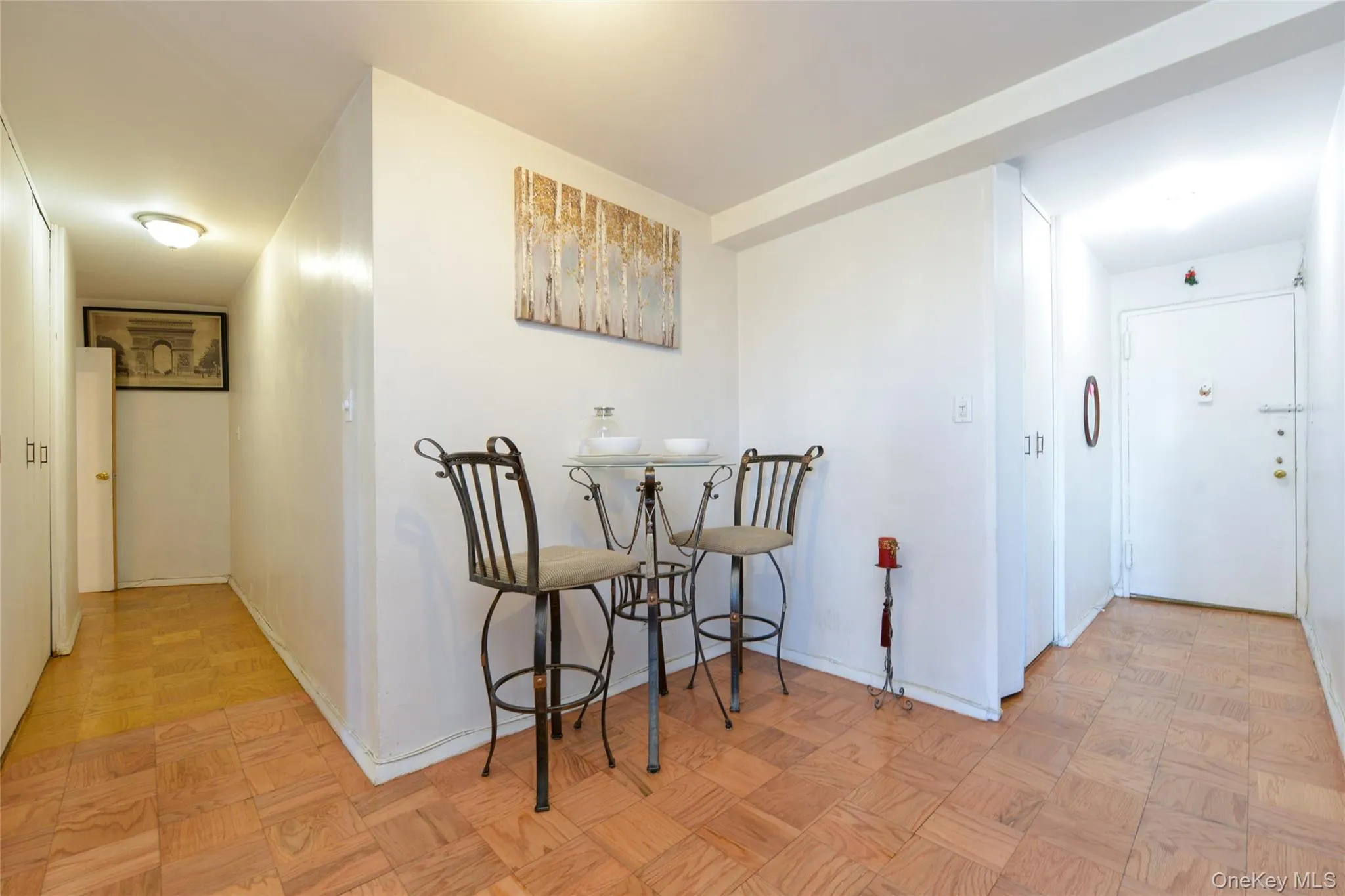 61-20 Grand Central, New York, NY, 3 Bedrooms Bedrooms, 6 Rooms Rooms,1 BathroomBathrooms,Residential,For Rent,Grand Central,0,1003755 61-20 Grand Central, New York, NY, 3 Bedrooms Bedrooms, 6 Rooms Rooms,1 BathroomBathrooms,Residential,For Rent,Grand Central,0,1003755