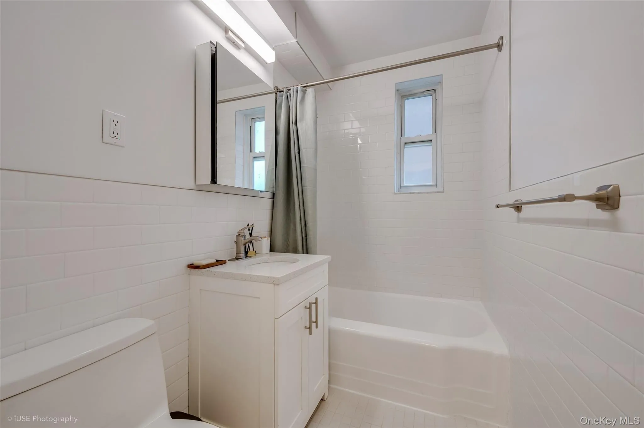 3930 52nd Street, New York, NY, 1 Bedroom Bedrooms, 3 Rooms Rooms,1 BathroomBathrooms,Residential,For Rent,52nd,0,1003756 3930 52nd Street, New York, NY, 1 Bedroom Bedrooms, 3 Rooms Rooms,1 BathroomBathrooms,Residential,For Rent,52nd,0,1003756