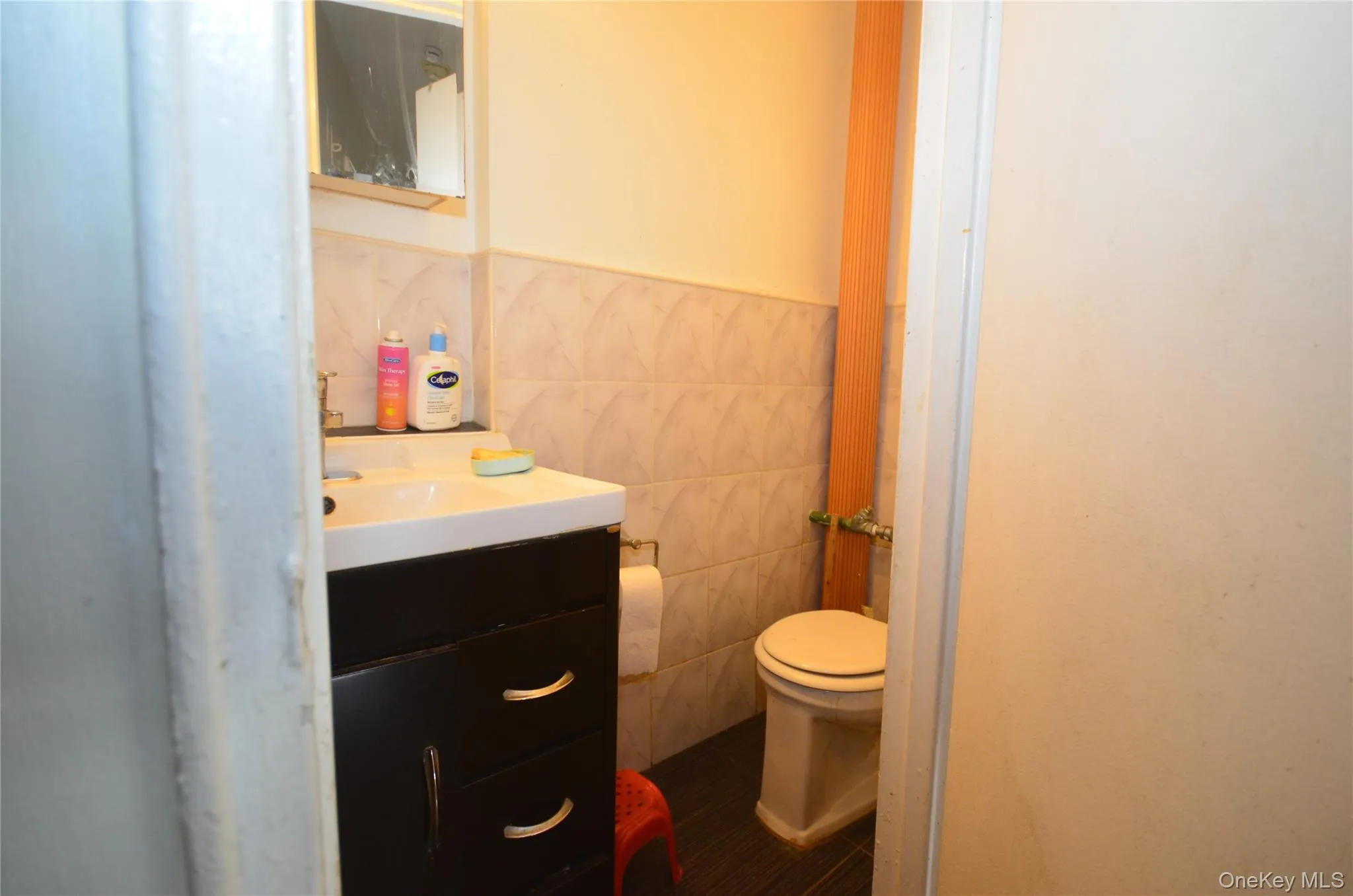 64-41 Saunders Street, New York, NY, 2 Bedrooms Bedrooms, 5 Rooms Rooms,1 BathroomBathrooms,Residential,For Rent,Saunders,0,1003759 64-41 Saunders Street, New York, NY, 2 Bedrooms Bedrooms, 5 Rooms Rooms,1 BathroomBathrooms,Residential,For Rent,Saunders,0,1003759