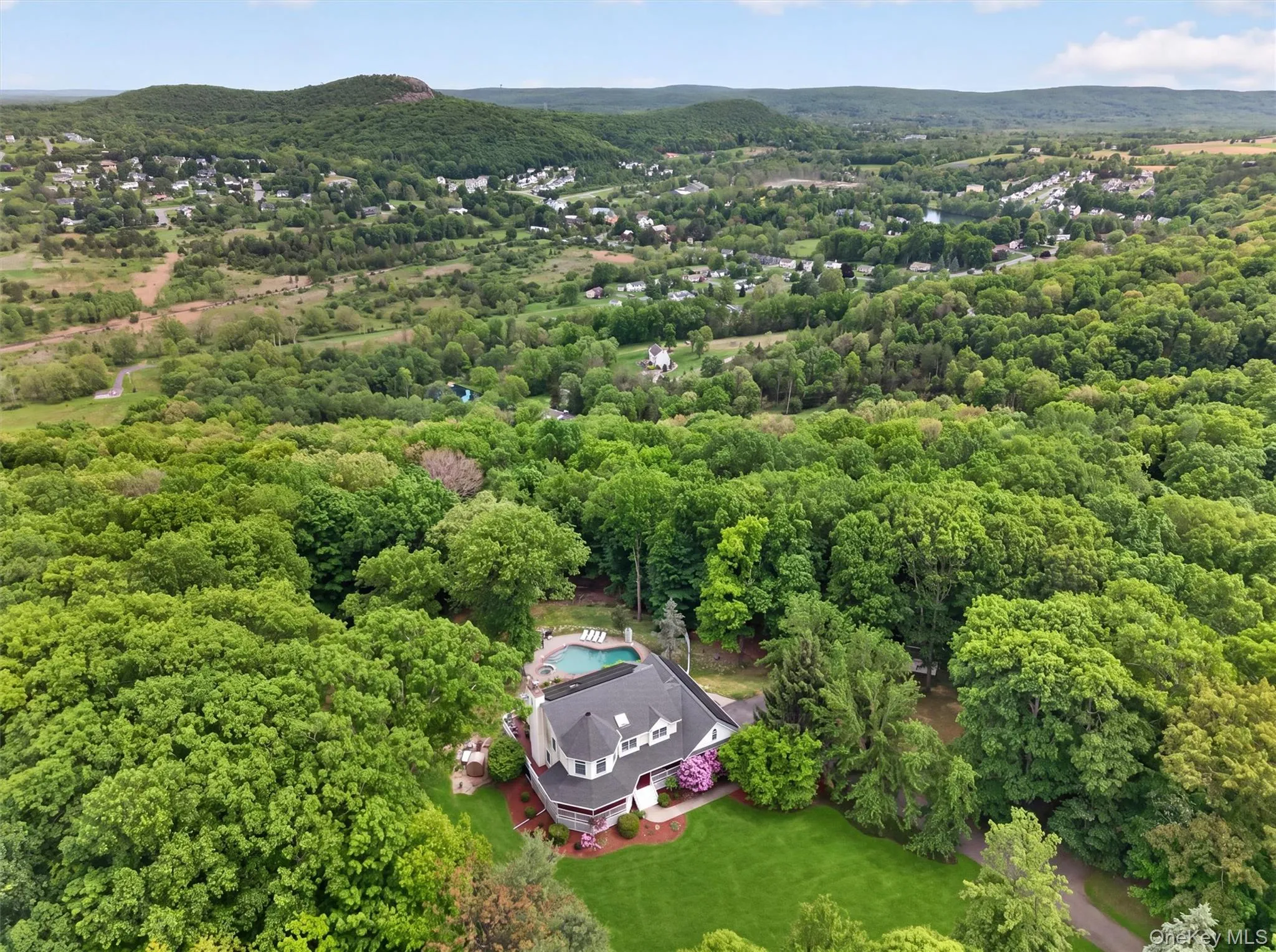 86 Long Vista Lane, Chester Town, NY, 5 Bedrooms Bedrooms, 13 Rooms Rooms,3 BathroomsBathrooms,Residential,For Rent,Long Vista,0,1003760 86 Long Vista Lane, Chester Town, NY, 5 Bedrooms Bedrooms, 13 Rooms Rooms,3 BathroomsBathrooms,Residential,For Rent,Long Vista,0,1003760