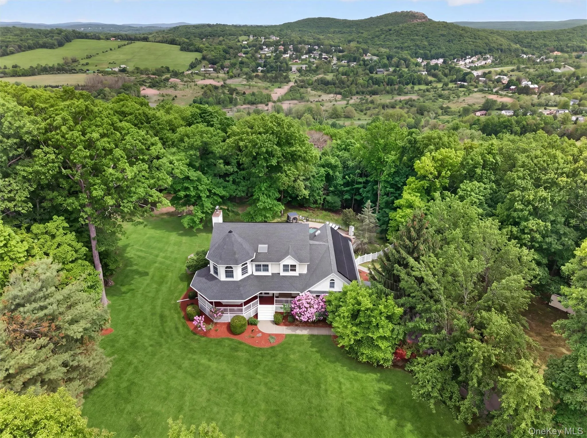86 Long Vista Lane, Chester Town, NY, 5 Bedrooms Bedrooms, 13 Rooms Rooms,3 BathroomsBathrooms,Residential,For Rent,Long Vista,0,1003760 86 Long Vista Lane, Chester Town, NY, 5 Bedrooms Bedrooms, 13 Rooms Rooms,3 BathroomsBathrooms,Residential,For Rent,Long Vista,0,1003760