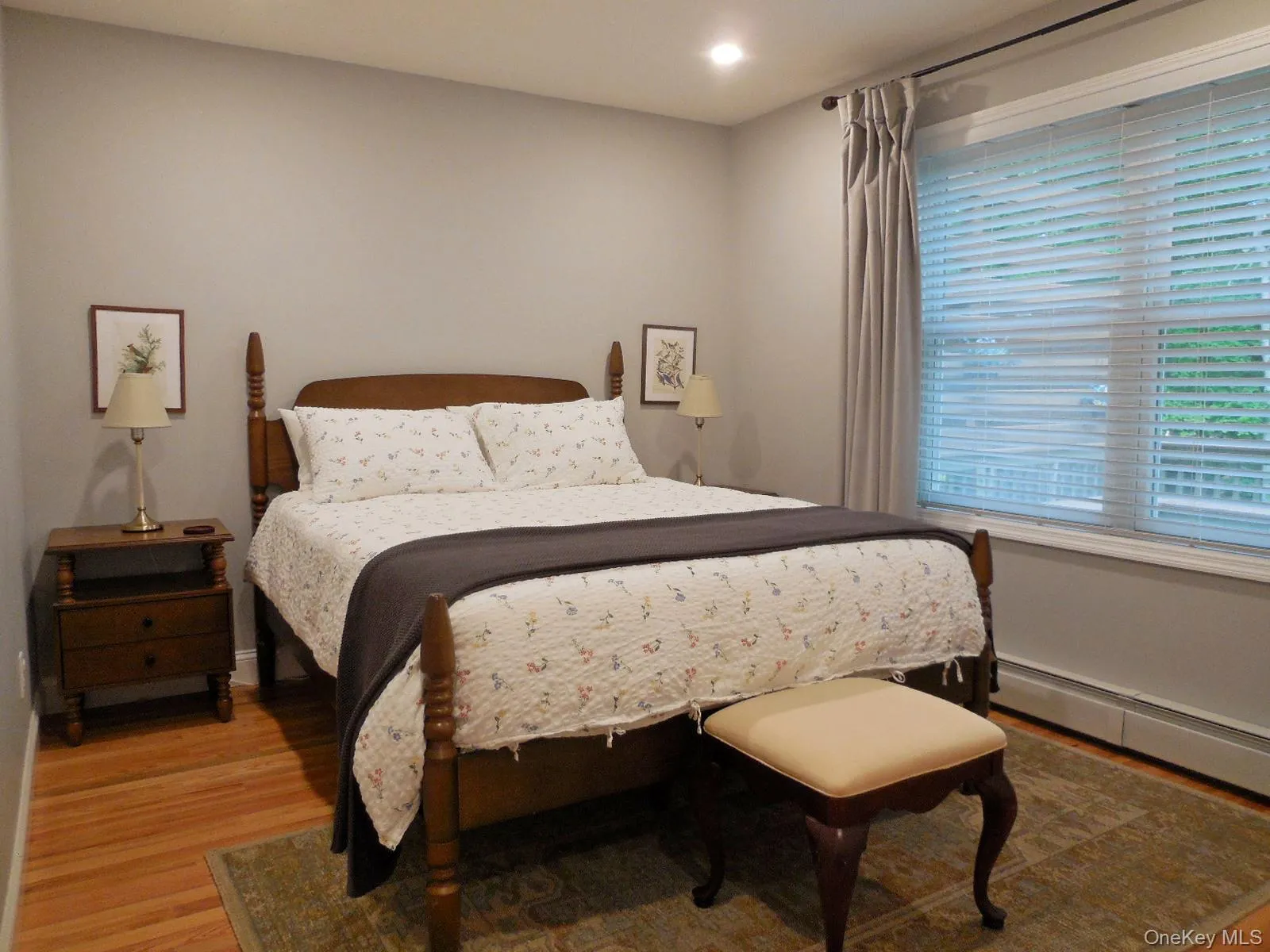 Hardwood floors, double door closet, oversized double windows Hardwood floors, double door closet, oversized double windows