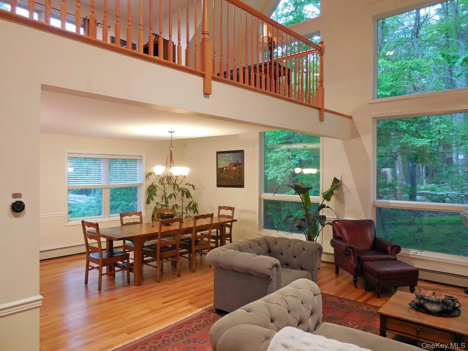 Open concept floor plan, lots of natural lighting. Open concept floor plan, lots of natural lighting.