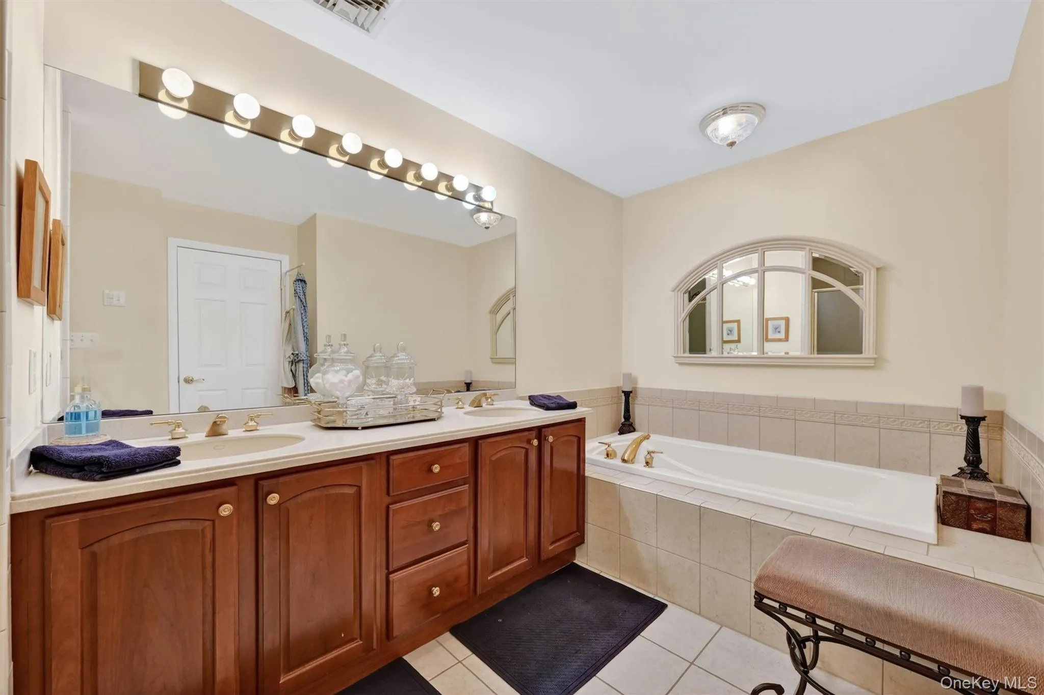 3 Pinehurst Circle, Monroe, NY, 3 Bedrooms Bedrooms, 8 Rooms Rooms,3 BathroomsBathrooms,Residential,For Rent,Pinehurst,0,1003763 3 Pinehurst Circle, Monroe, NY, 3 Bedrooms Bedrooms, 8 Rooms Rooms,3 BathroomsBathrooms,Residential,For Rent,Pinehurst,0,1003763