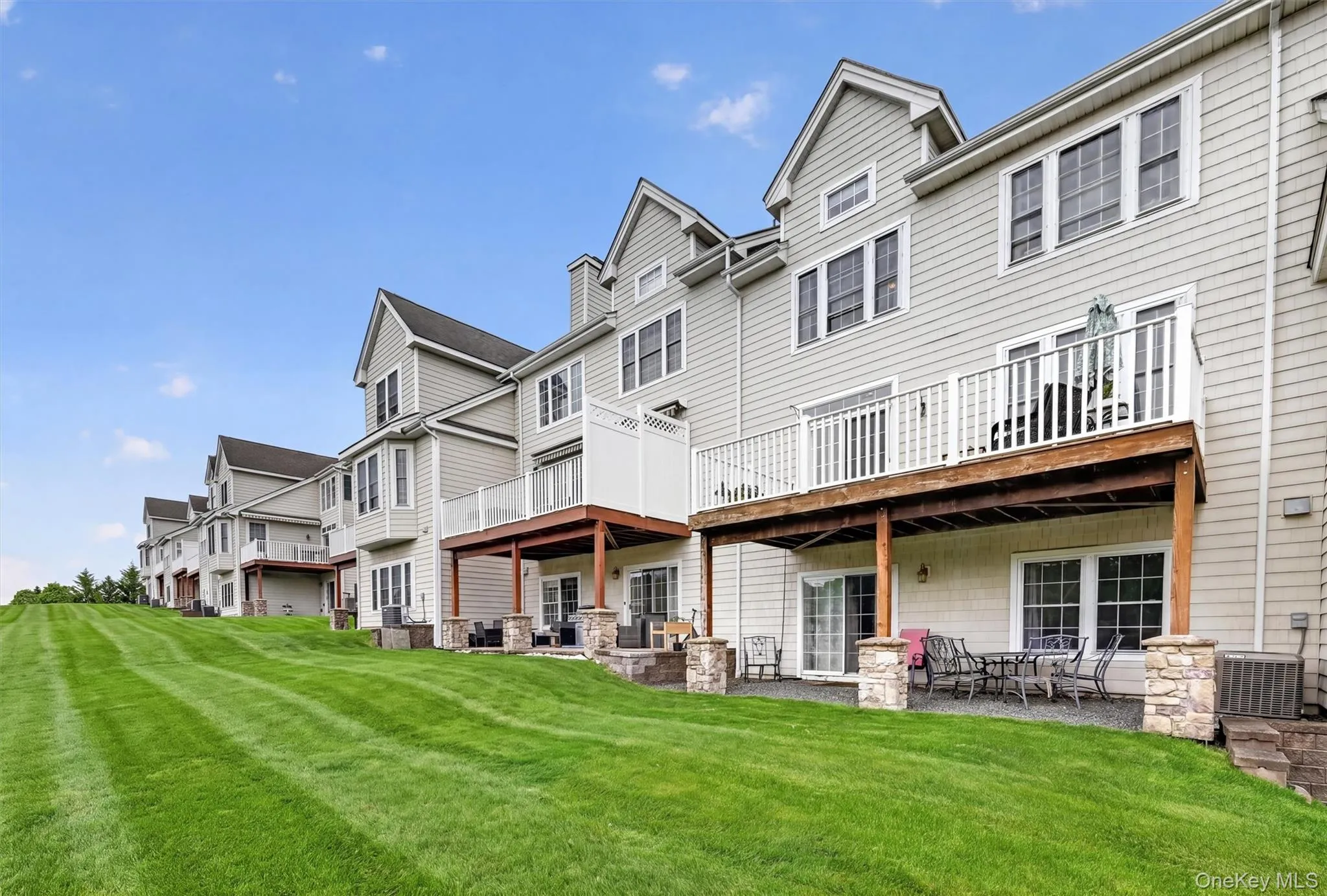 3 Pinehurst Circle, Monroe, NY, 3 Bedrooms Bedrooms, 8 Rooms Rooms,3 BathroomsBathrooms,Residential,For Rent,Pinehurst,0,1003763 3 Pinehurst Circle, Monroe, NY, 3 Bedrooms Bedrooms, 8 Rooms Rooms,3 BathroomsBathrooms,Residential,For Rent,Pinehurst,0,1003763