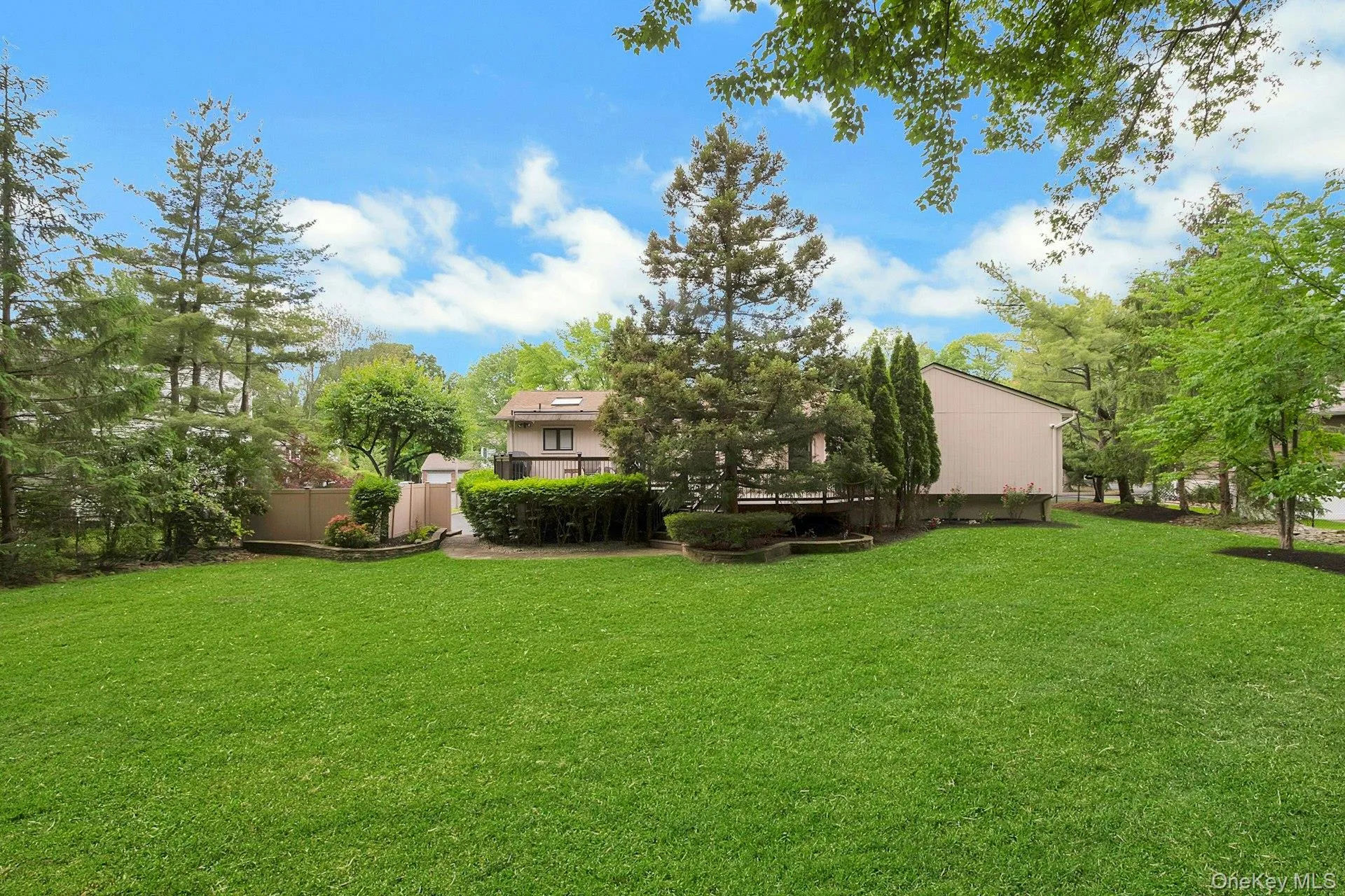 9 Cranford Road, Clarkstown, NY, 4 Bedrooms Bedrooms, 11 Rooms Rooms,3 BathroomsBathrooms,Residential,For Rent,Cranford,0,1003766 9 Cranford Road, Clarkstown, NY, 4 Bedrooms Bedrooms, 11 Rooms Rooms,3 BathroomsBathrooms,Residential,For Rent,Cranford,0,1003766