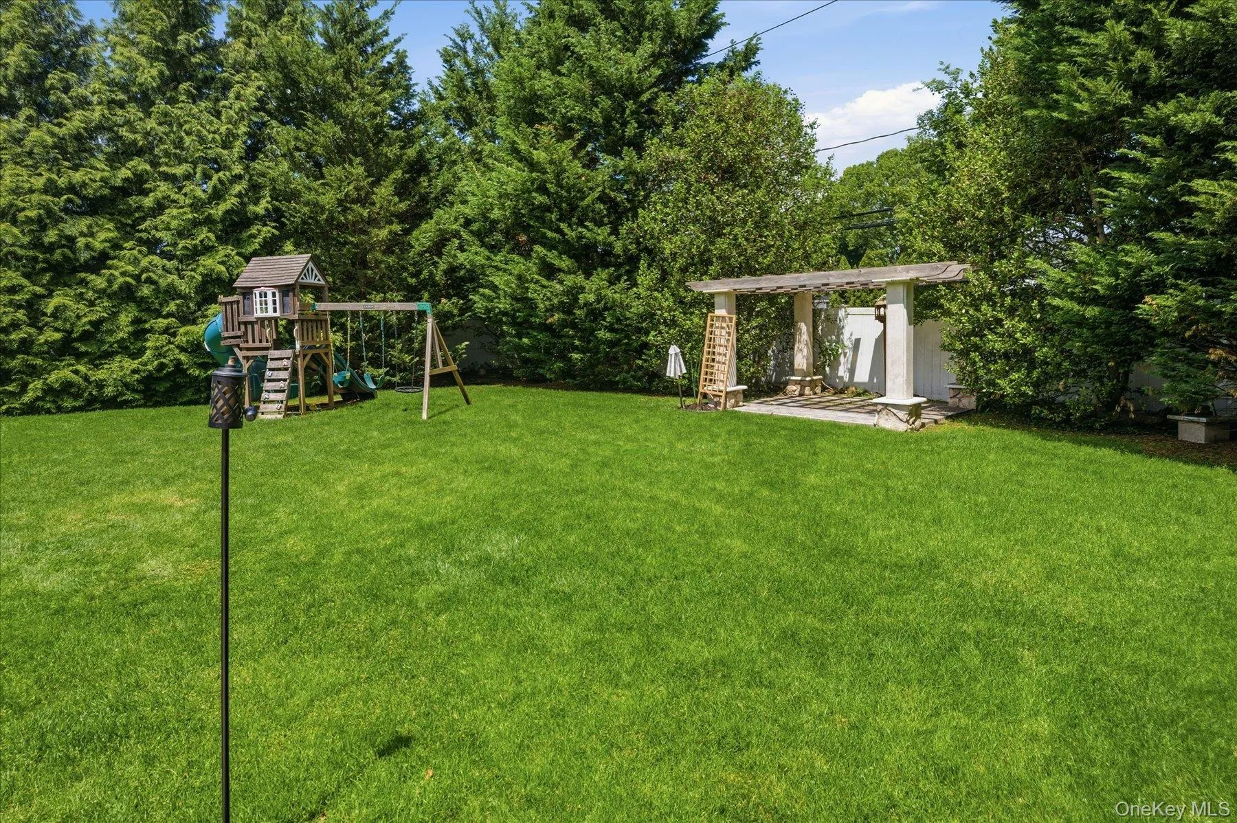 19 Gruber Drive, Glen Cove, NY, 3 Bedrooms Bedrooms, 7 Rooms Rooms,2 BathroomsBathrooms,Residential,For Rent,Gruber,0,1003769 19 Gruber Drive, Glen Cove, NY, 3 Bedrooms Bedrooms, 7 Rooms Rooms,2 BathroomsBathrooms,Residential,For Rent,Gruber,0,1003769