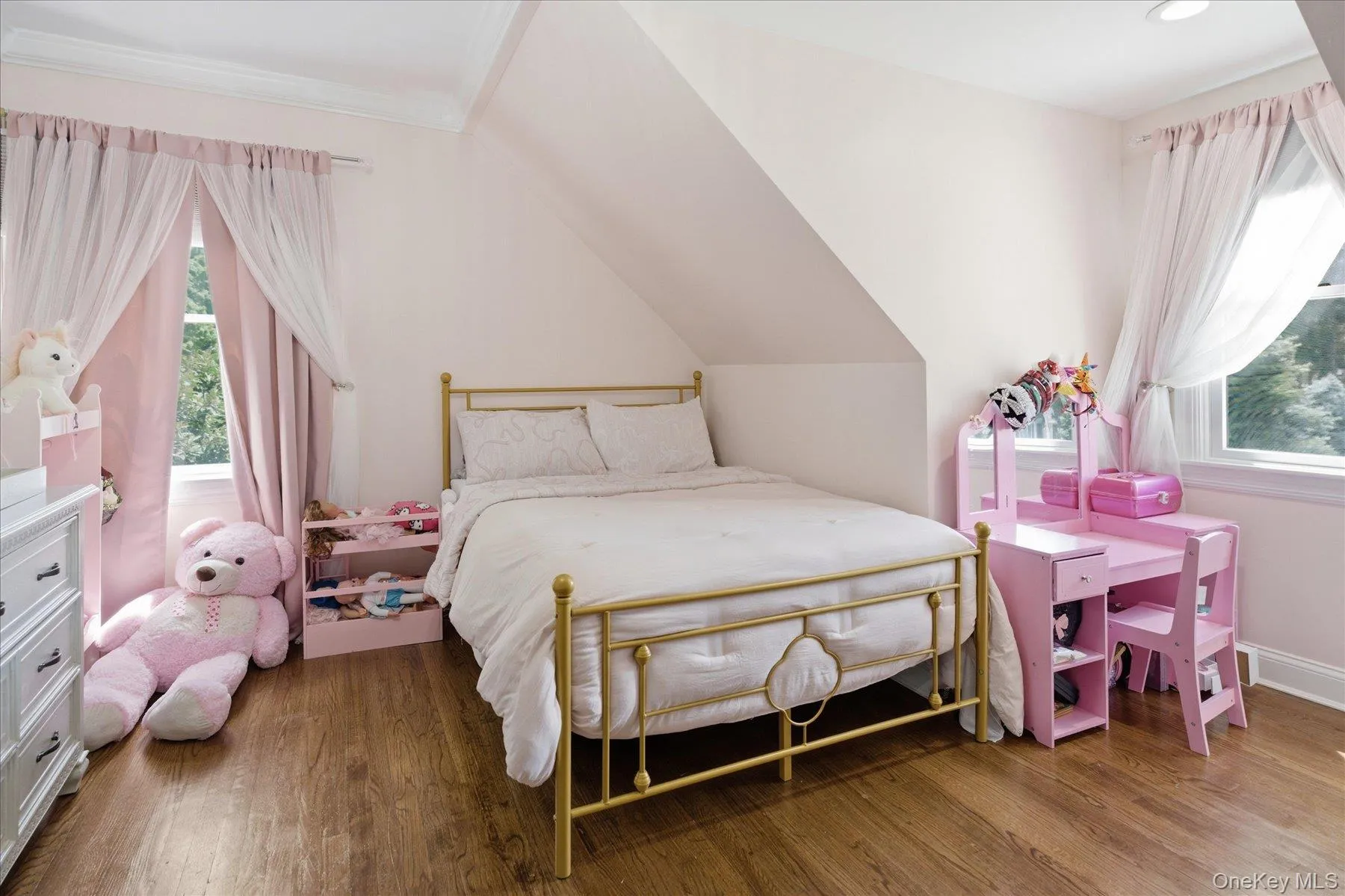 19 Gruber Drive, Glen Cove, NY, 3 Bedrooms Bedrooms, 7 Rooms Rooms,2 BathroomsBathrooms,Residential,For Rent,Gruber,0,1003769 19 Gruber Drive, Glen Cove, NY, 3 Bedrooms Bedrooms, 7 Rooms Rooms,2 BathroomsBathrooms,Residential,For Rent,Gruber,0,1003769