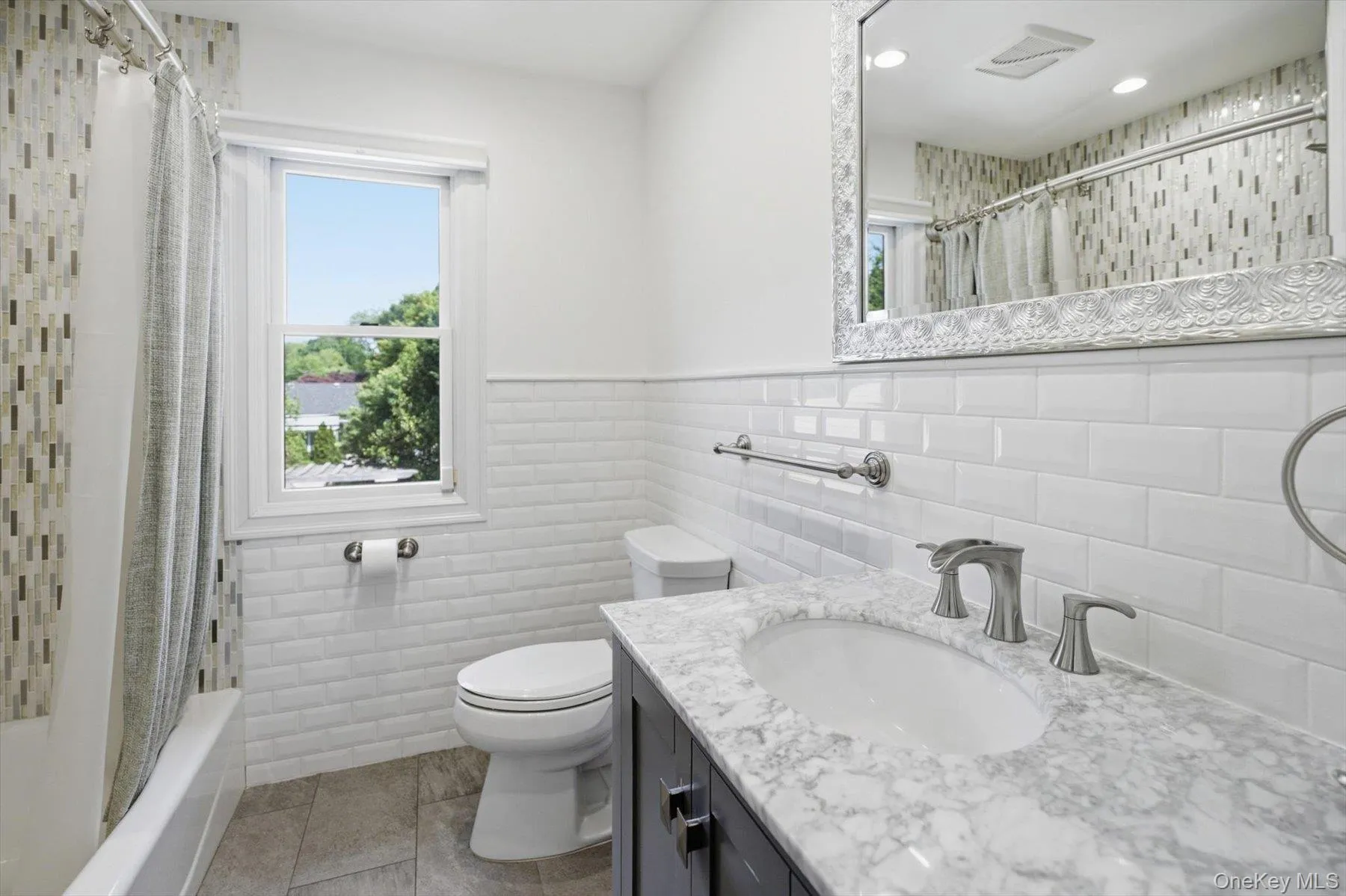 19 Gruber Drive, Glen Cove, NY, 3 Bedrooms Bedrooms, 7 Rooms Rooms,2 BathroomsBathrooms,Residential,For Rent,Gruber,0,1003769 19 Gruber Drive, Glen Cove, NY, 3 Bedrooms Bedrooms, 7 Rooms Rooms,2 BathroomsBathrooms,Residential,For Rent,Gruber,0,1003769