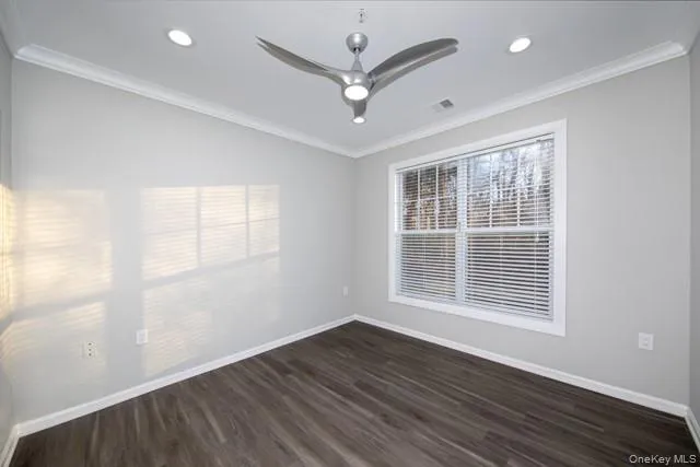 1 Charles Pond Drive, Brookhaven, NY, 2 Bedrooms Bedrooms, 5 Rooms Rooms,2 BathroomsBathrooms,Residential Lease,For Rent,Charles Pond,0,1003770 1 Charles Pond Drive, Brookhaven, NY, 2 Bedrooms Bedrooms, 5 Rooms Rooms,2 BathroomsBathrooms,Residential Lease,For Rent,Charles Pond,0,1003770