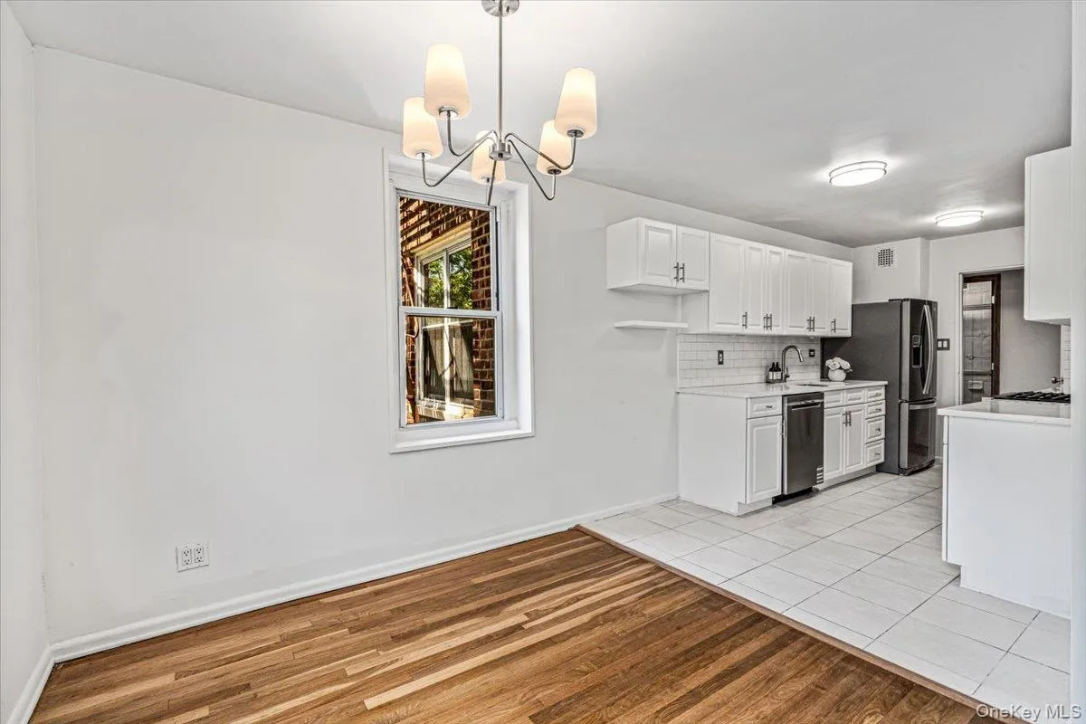 18-65 211th Street, New York, NY, 3 Bedrooms Bedrooms, 6 Rooms Rooms,2 BathroomsBathrooms,Residential,For Rent,211th,0,1003771 18-65 211th Street, New York, NY, 3 Bedrooms Bedrooms, 6 Rooms Rooms,2 BathroomsBathrooms,Residential,For Rent,211th,0,1003771