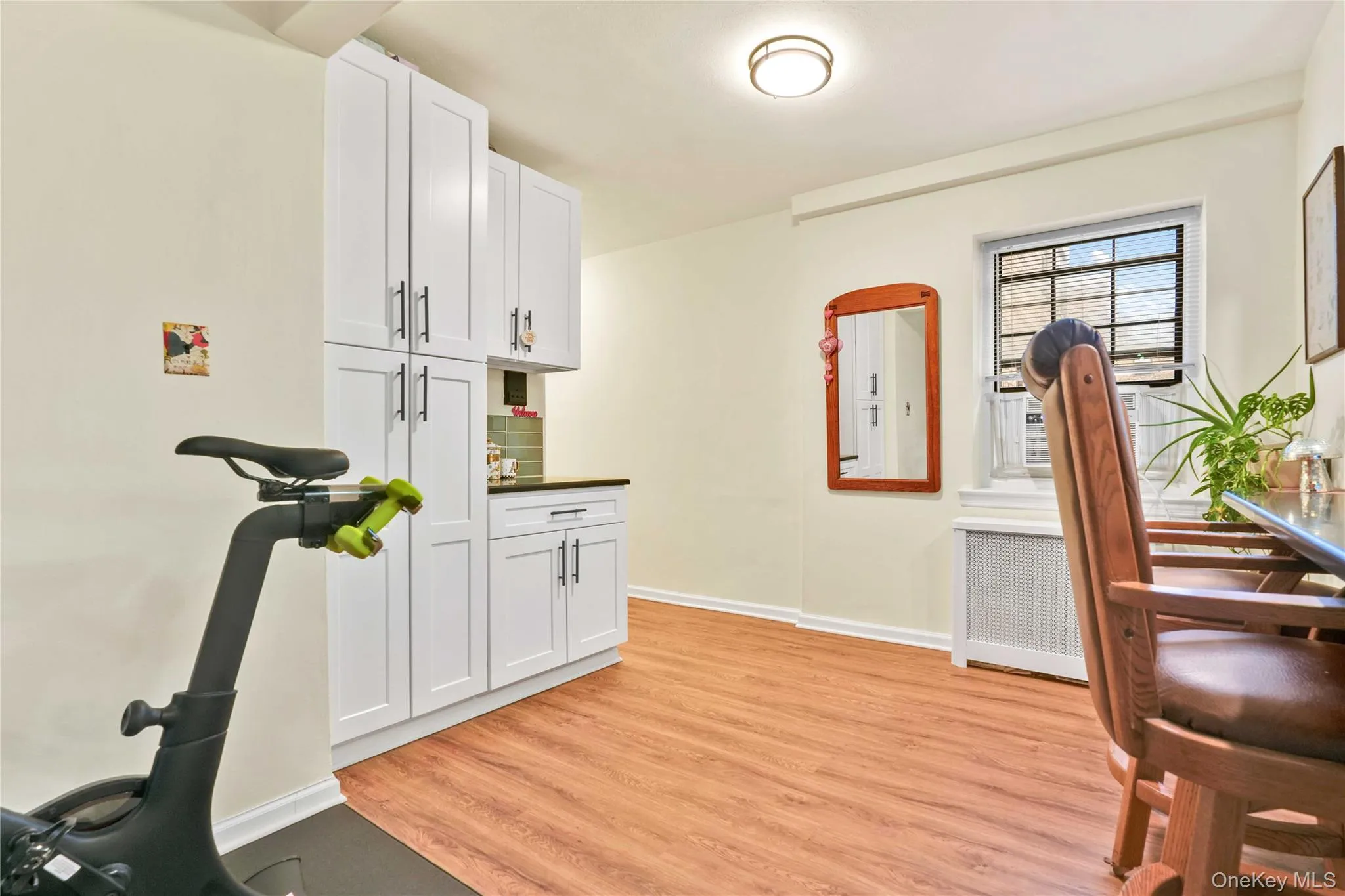 144-32 78th Avenue, New York, NY, 1 Bedroom Bedrooms, 5 Rooms Rooms,1 BathroomBathrooms,Residential,For Rent,78th,0,1003773 144-32 78th Avenue, New York, NY, 1 Bedroom Bedrooms, 5 Rooms Rooms,1 BathroomBathrooms,Residential,For Rent,78th,0,1003773