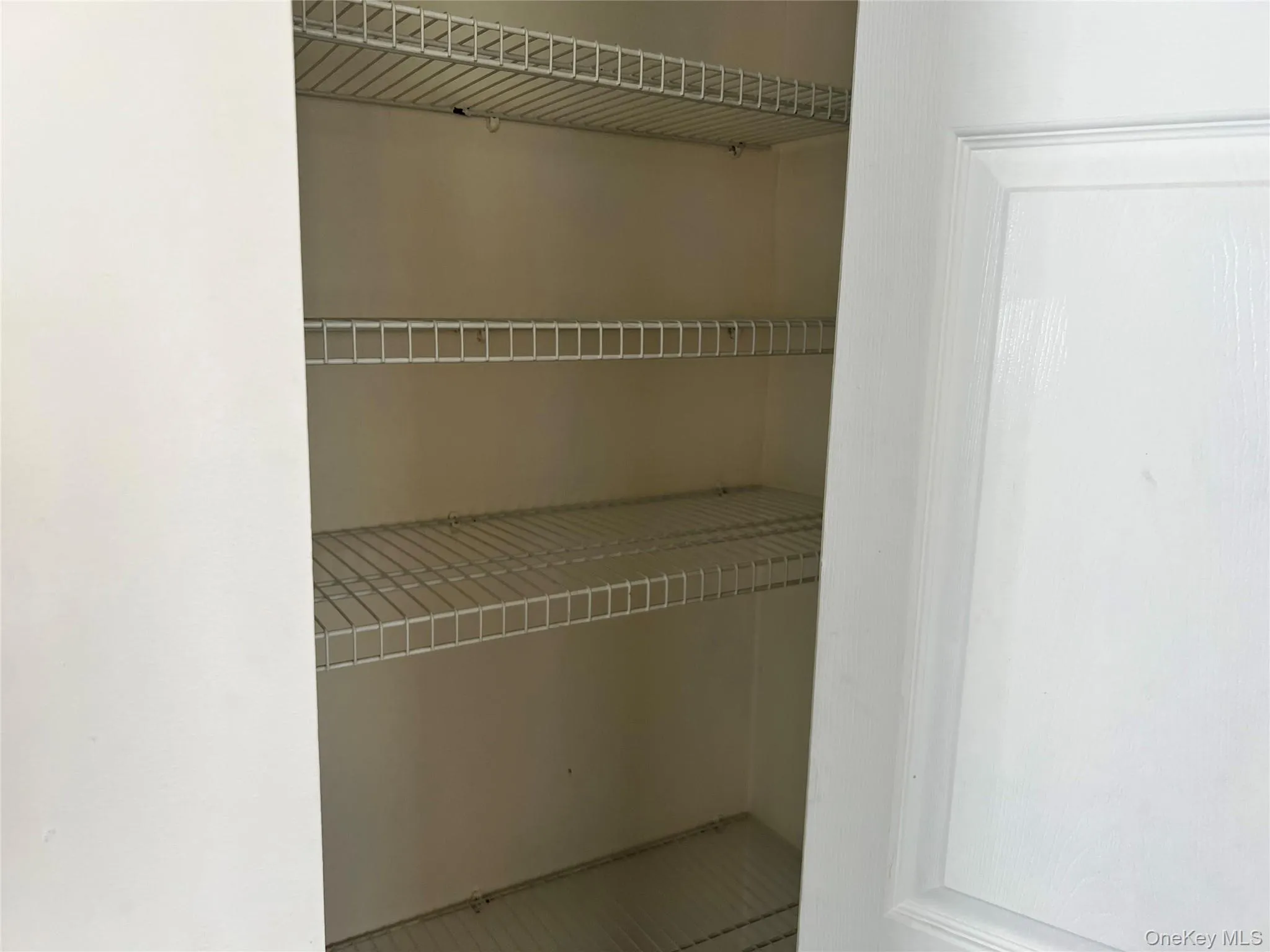 319 Beach 36th Street, New York, NY, 1 Bedroom Bedrooms, 4 Rooms Rooms,1 BathroomBathrooms,Residential Lease,For Rent,Beach 36th,0,1003777 319 Beach 36th Street, New York, NY, 1 Bedroom Bedrooms, 4 Rooms Rooms,1 BathroomBathrooms,Residential Lease,For Rent,Beach 36th,0,1003777