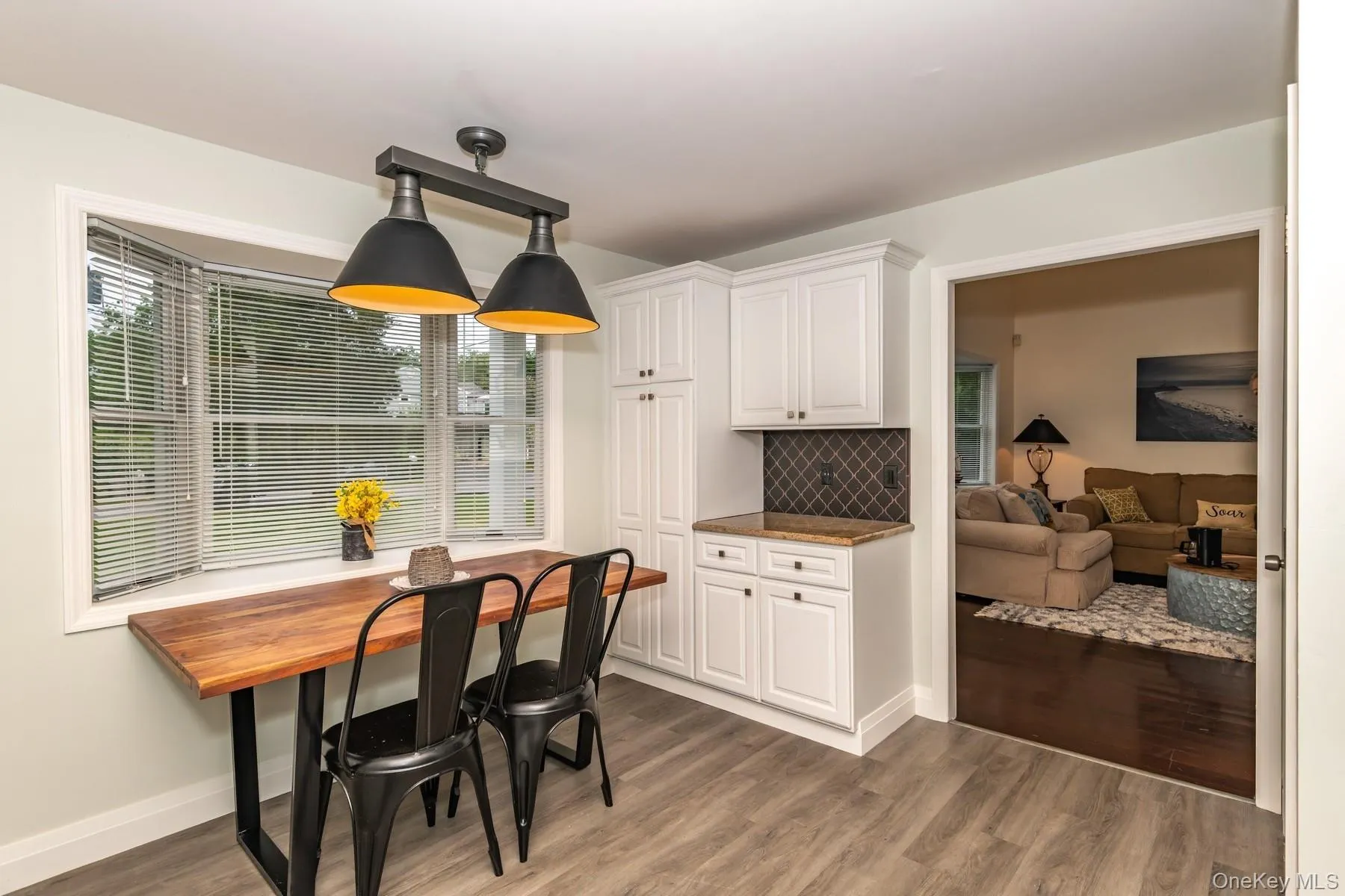 5 Hyler Drive, Southampton, NY, 3 Bedrooms Bedrooms, 7 Rooms Rooms,2 BathroomsBathrooms,Residential Lease,For Rent,Hyler,0,1003783 5 Hyler Drive, Southampton, NY, 3 Bedrooms Bedrooms, 7 Rooms Rooms,2 BathroomsBathrooms,Residential Lease,For Rent,Hyler,0,1003783