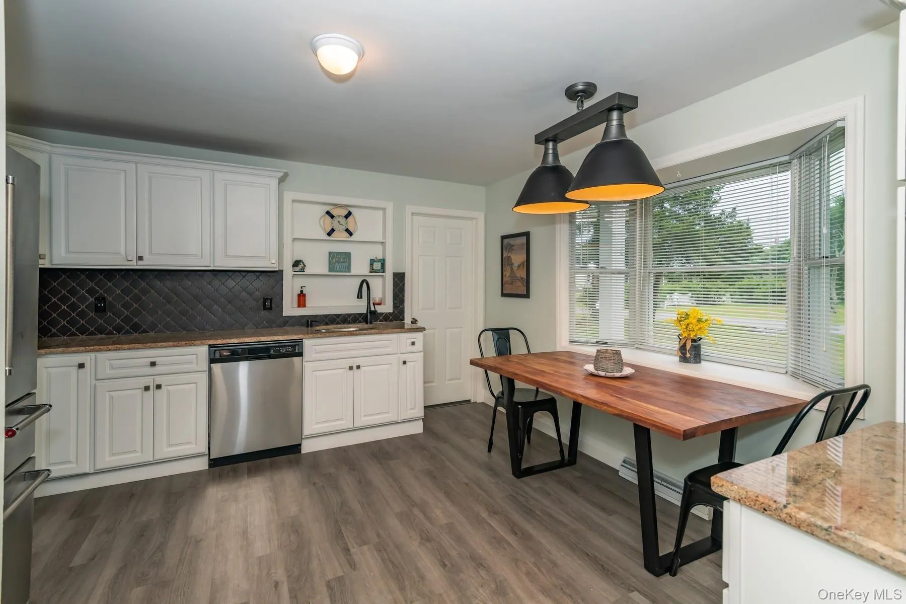 5 Hyler Drive, Southampton, NY, 3 Bedrooms Bedrooms, 7 Rooms Rooms,2 BathroomsBathrooms,Residential Lease,For Rent,Hyler,0,1003783 5 Hyler Drive, Southampton, NY, 3 Bedrooms Bedrooms, 7 Rooms Rooms,2 BathroomsBathrooms,Residential Lease,For Rent,Hyler,0,1003783