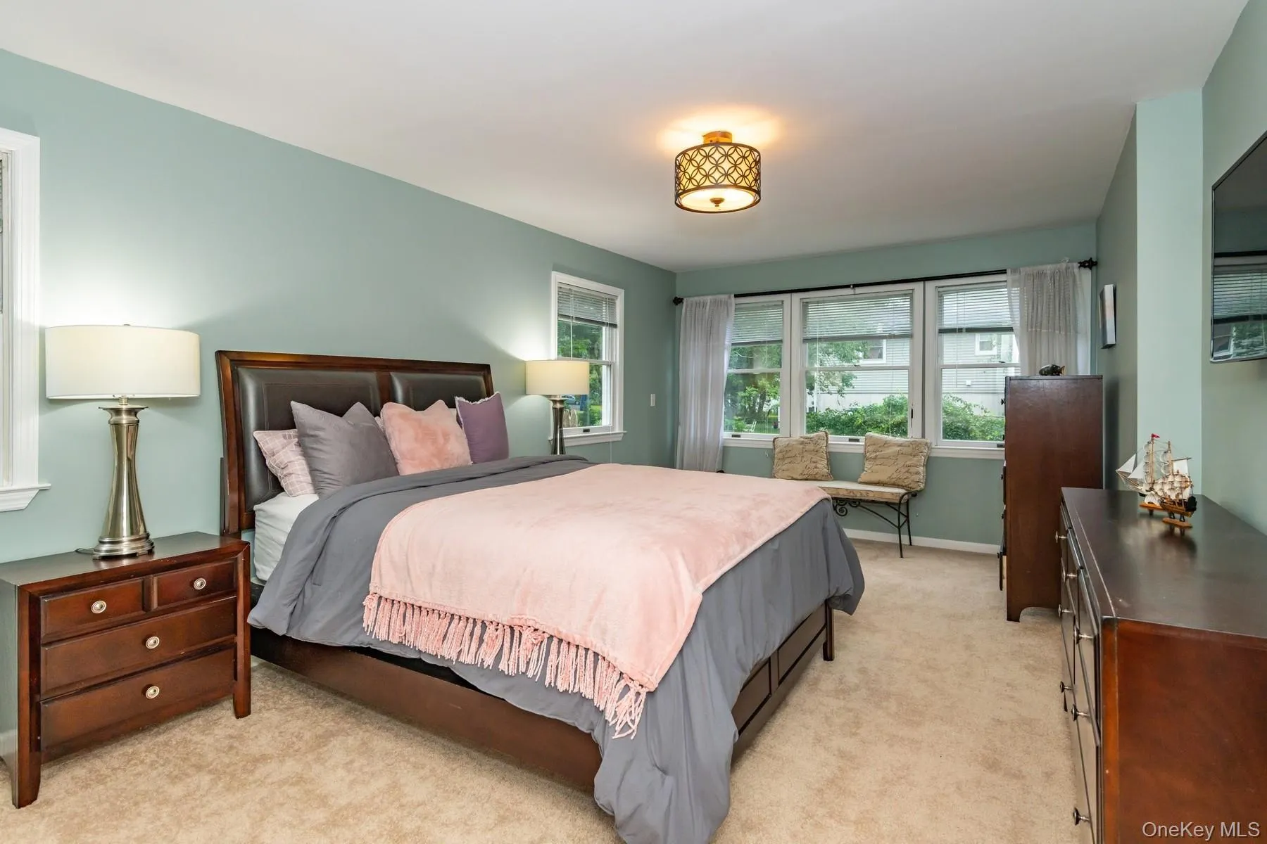5 Hyler Drive, Southampton, NY, 3 Bedrooms Bedrooms, 7 Rooms Rooms,2 BathroomsBathrooms,Residential Lease,For Rent,Hyler,0,1003783 5 Hyler Drive, Southampton, NY, 3 Bedrooms Bedrooms, 7 Rooms Rooms,2 BathroomsBathrooms,Residential Lease,For Rent,Hyler,0,1003783