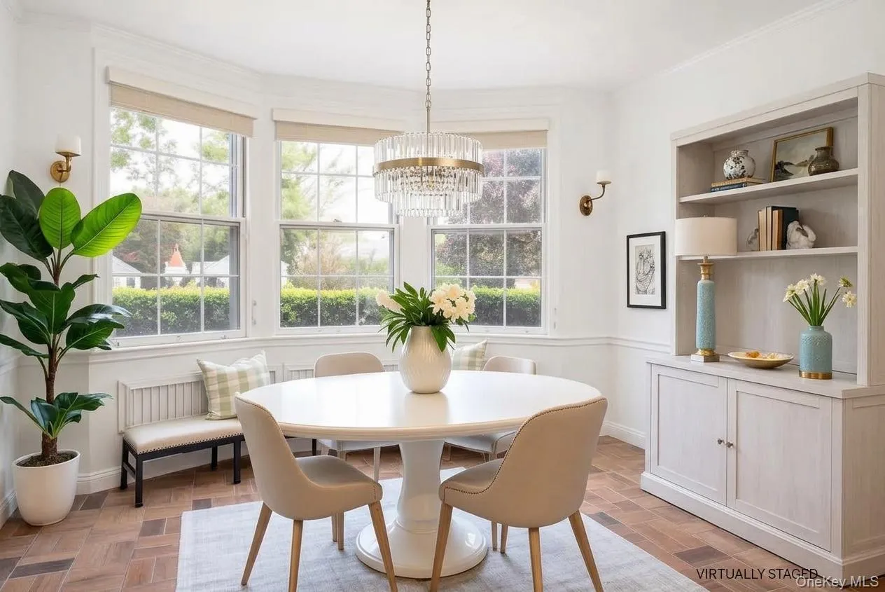 550 Chicken Valley Road, Oyster Bay, NY, 6 Bedrooms Bedrooms, 12 Rooms Rooms,4 BathroomsBathrooms,Residential,For Rent,Chicken Valley,0,1003784 550 Chicken Valley Road, Oyster Bay, NY, 6 Bedrooms Bedrooms, 12 Rooms Rooms,4 BathroomsBathrooms,Residential,For Rent,Chicken Valley,0,1003784