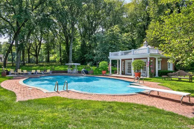 550 Chicken Valley Road, Oyster Bay, NY, 6 Bedrooms Bedrooms, 12 Rooms Rooms,4 BathroomsBathrooms,Residential,For Rent,Chicken Valley,0,1003784 550 Chicken Valley Road, Oyster Bay, NY, 6 Bedrooms Bedrooms, 12 Rooms Rooms,4 BathroomsBathrooms,Residential,For Rent,Chicken Valley,0,1003784