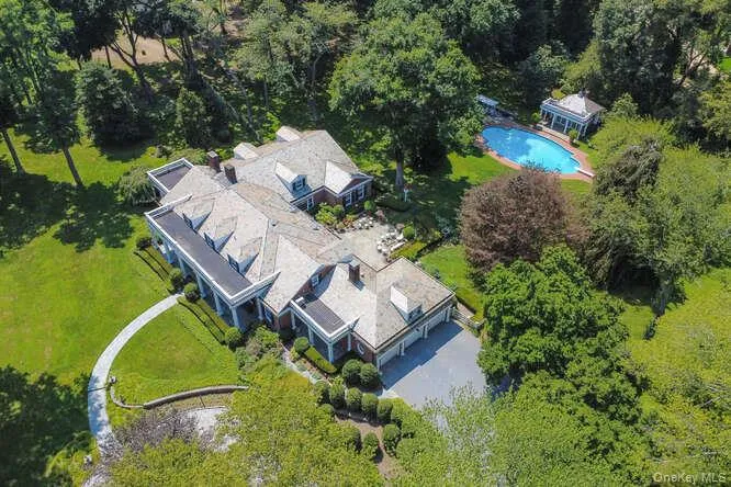 550 Chicken Valley Road, Oyster Bay, NY, 6 Bedrooms Bedrooms, 12 Rooms Rooms,4 BathroomsBathrooms,Residential,For Rent,Chicken Valley,0,1003784 550 Chicken Valley Road, Oyster Bay, NY, 6 Bedrooms Bedrooms, 12 Rooms Rooms,4 BathroomsBathrooms,Residential,For Rent,Chicken Valley,0,1003784
