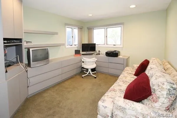 46 Marian Lane, Oyster Bay, NY, 3 Bedrooms Bedrooms, 8 Rooms Rooms,2 BathroomsBathrooms,Residential Lease,For Rent,Marian,0,1003785 46 Marian Lane, Oyster Bay, NY, 3 Bedrooms Bedrooms, 8 Rooms Rooms,2 BathroomsBathrooms,Residential Lease,For Rent,Marian,0,1003785