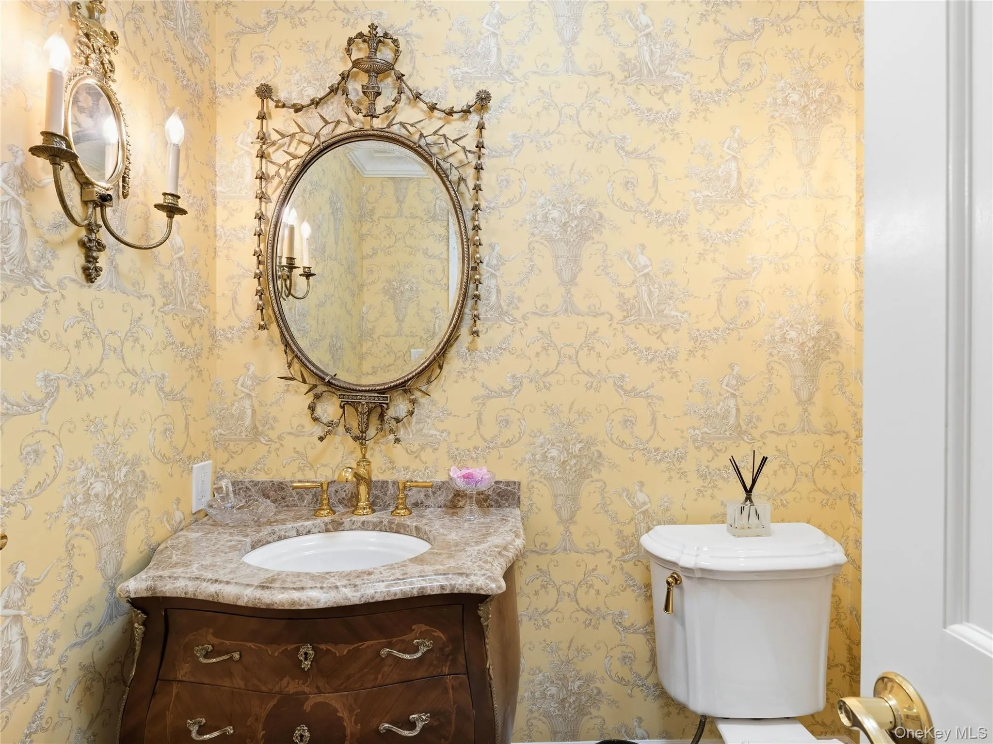 Powder Room Powder Room