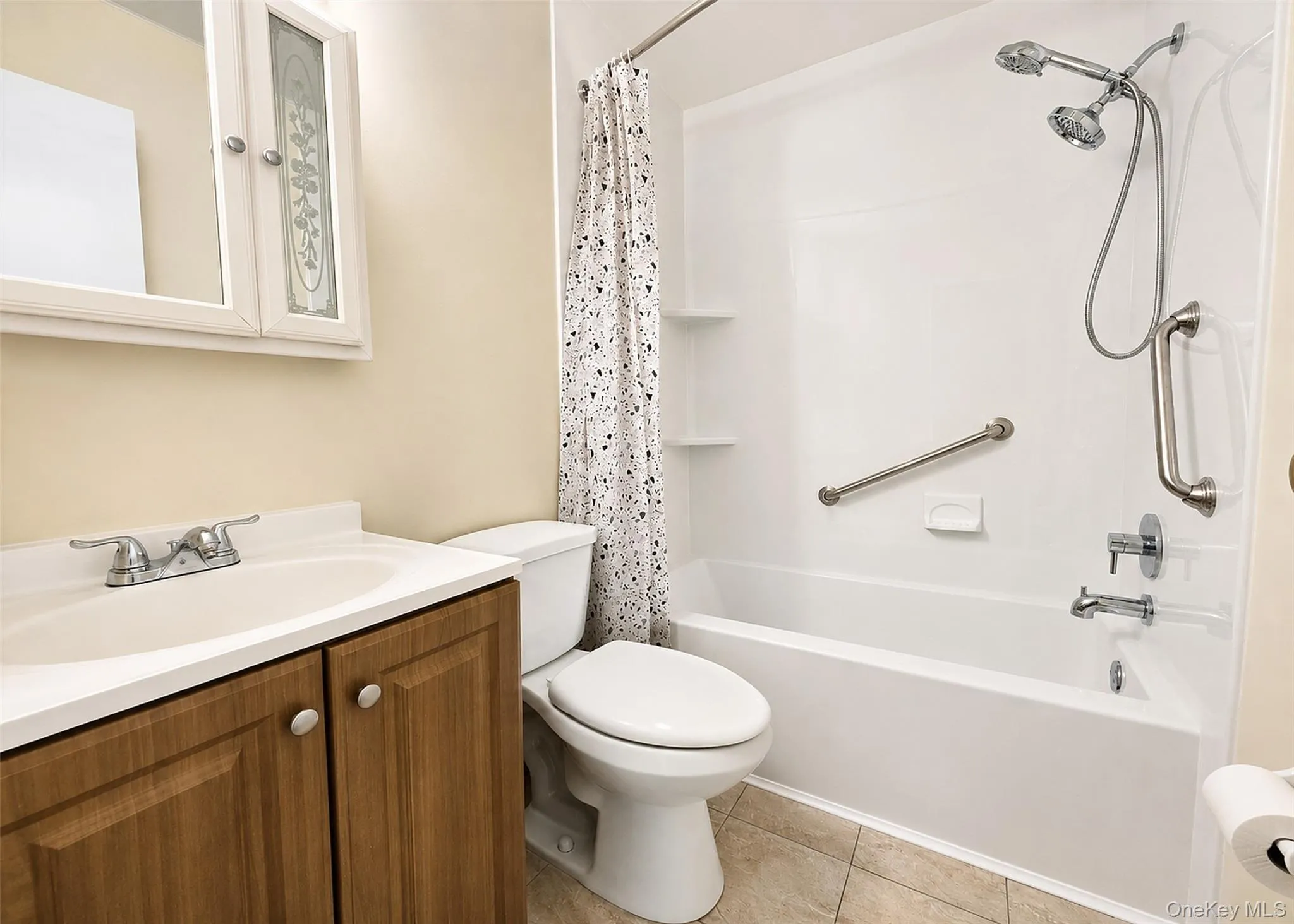 9 Navajo Court, Brookhaven, NY, 1 Bedroom Bedrooms, 3 Rooms Rooms,1 BathroomBathrooms,Residential,For Rent,Navajo,0,1003788 9 Navajo Court, Brookhaven, NY, 1 Bedroom Bedrooms, 3 Rooms Rooms,1 BathroomBathrooms,Residential,For Rent,Navajo,0,1003788