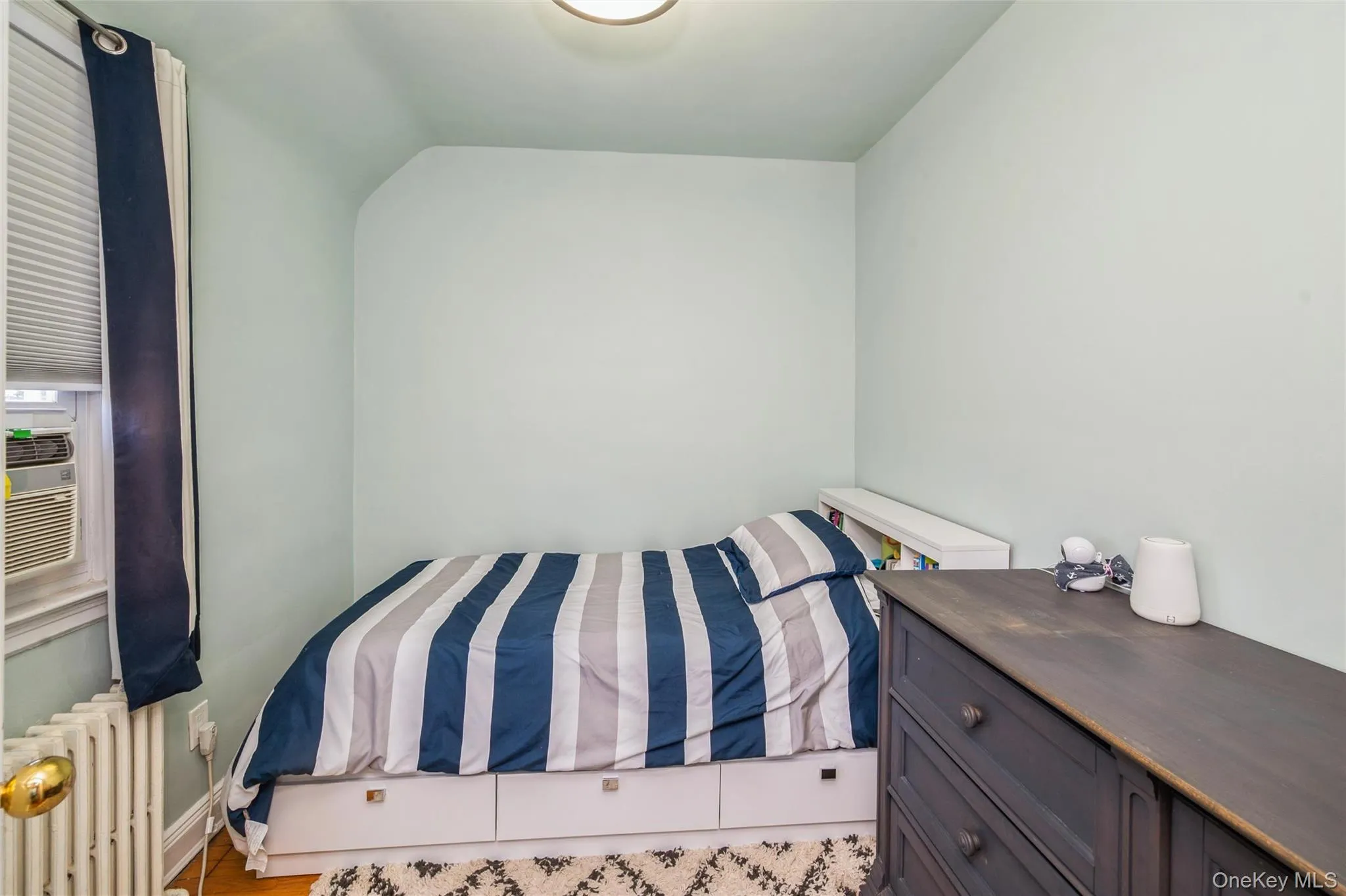 24 Commonwealth Street, Hempstead, NY, 3 Bedrooms Bedrooms, 6 Rooms Rooms,2 BathroomsBathrooms,Residential,For Rent,Commonwealth,0,1003789 24 Commonwealth Street, Hempstead, NY, 3 Bedrooms Bedrooms, 6 Rooms Rooms,2 BathroomsBathrooms,Residential,For Rent,Commonwealth,0,1003789