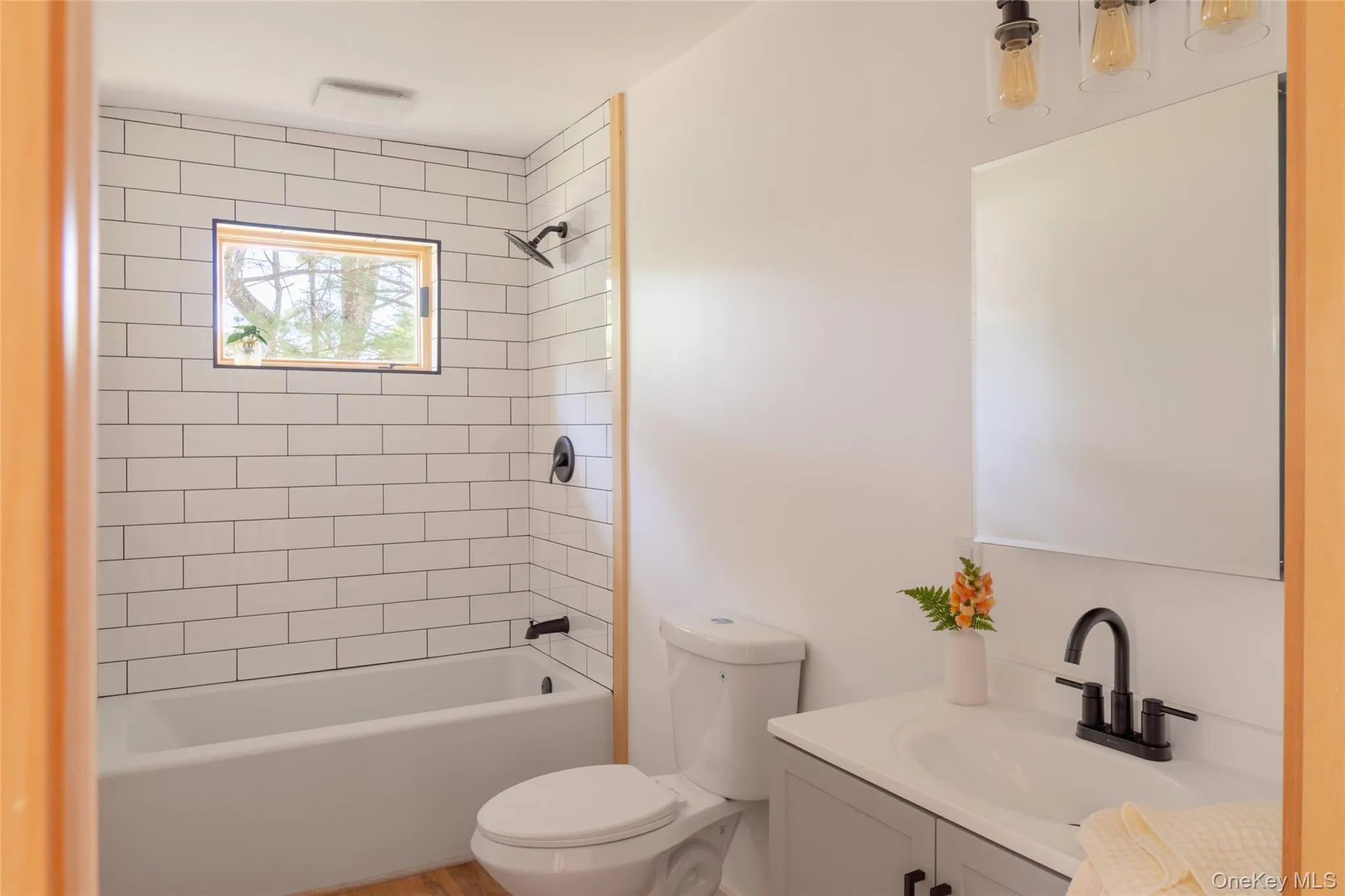 5973 State Route 97, Tusten, NY, 3 Bedrooms Bedrooms, 10 Rooms Rooms,3 BathroomsBathrooms,Residential,For Rent,State Route 97,0,1003794 5973 State Route 97, Tusten, NY, 3 Bedrooms Bedrooms, 10 Rooms Rooms,3 BathroomsBathrooms,Residential,For Rent,State Route 97,0,1003794