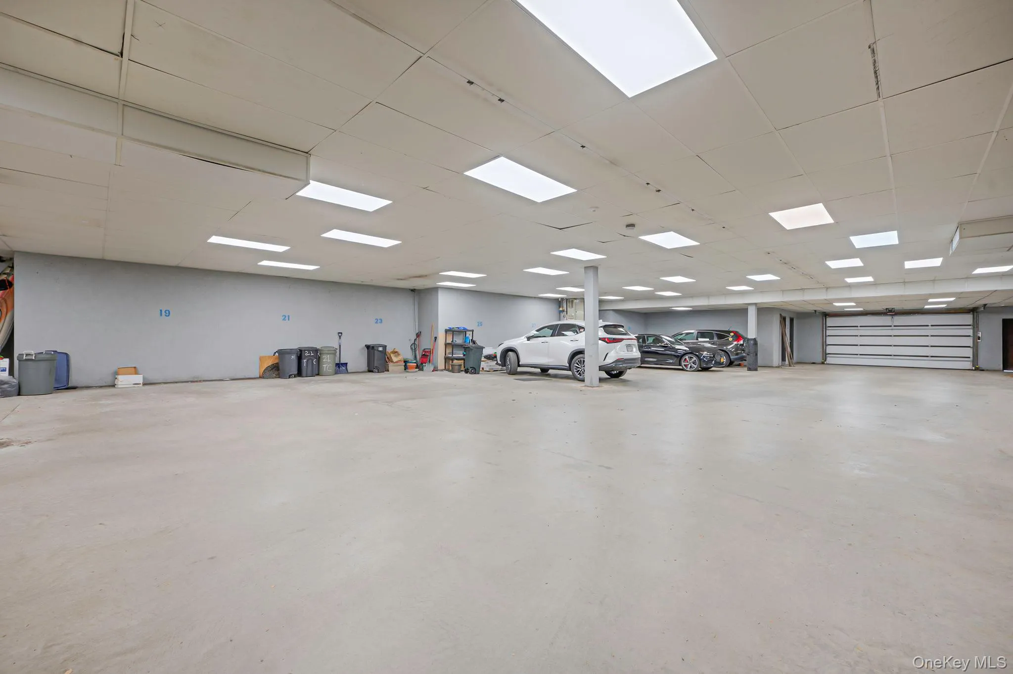 19 The Circle, Oyster Bay, NY, 2 Bedrooms Bedrooms, 5 Rooms Rooms,2 BathroomsBathrooms,Residential,For Rent,The Circle,0,1003795 19 The Circle, Oyster Bay, NY, 2 Bedrooms Bedrooms, 5 Rooms Rooms,2 BathroomsBathrooms,Residential,For Rent,The Circle,0,1003795