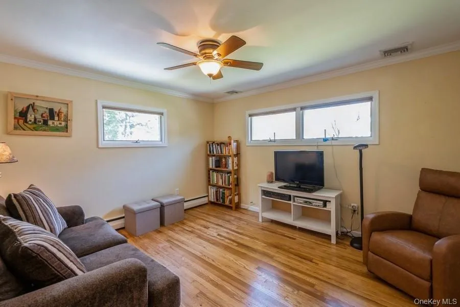 1st floor .Presently used as family Room 1st floor .Presently used as family Room
