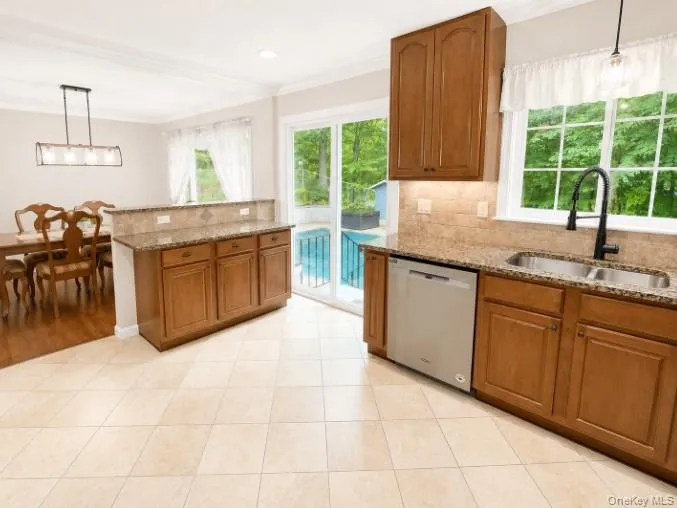 6 George Court, Brookhaven, NY, 4 Bedrooms Bedrooms, 9 Rooms Rooms,3 BathroomsBathrooms,Residential,For Rent,George,0,1003800 6 George Court, Brookhaven, NY, 4 Bedrooms Bedrooms, 9 Rooms Rooms,3 BathroomsBathrooms,Residential,For Rent,George,0,1003800