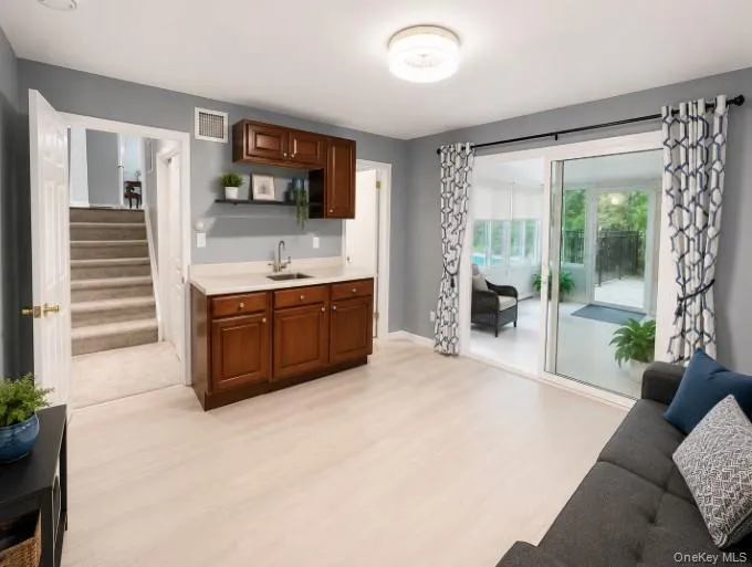 6 George Court, Brookhaven, NY, 4 Bedrooms Bedrooms, 9 Rooms Rooms,3 BathroomsBathrooms,Residential,For Rent,George,0,1003800 6 George Court, Brookhaven, NY, 4 Bedrooms Bedrooms, 9 Rooms Rooms,3 BathroomsBathrooms,Residential,For Rent,George,0,1003800