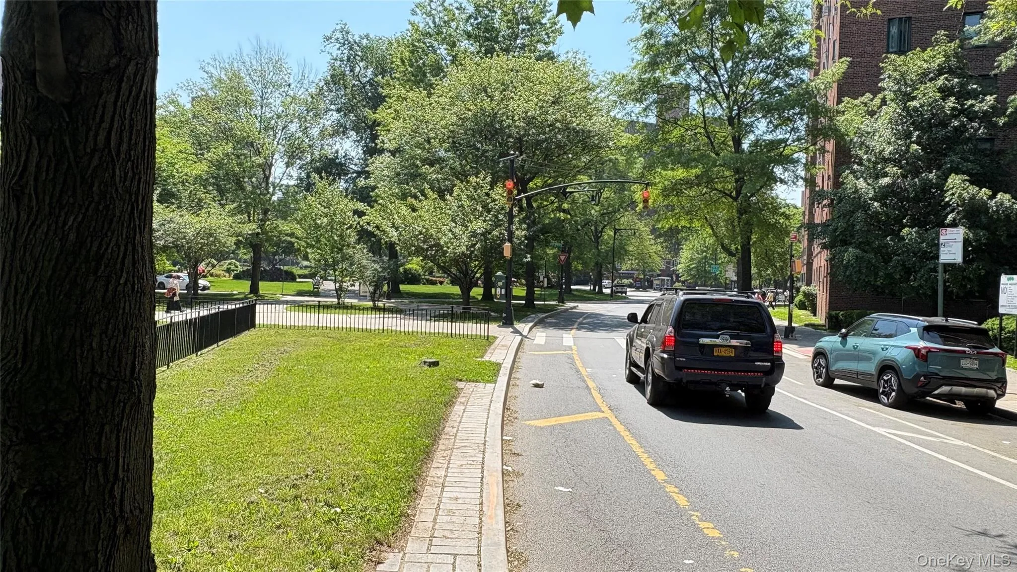 1560 UNIONPORT Road, New York, NY, 3 Bedrooms Bedrooms, 4 Rooms Rooms,1 BathroomBathrooms,Residential,For Rent,UNIONPORT,0,1003802 1560 UNIONPORT Road, New York, NY, 3 Bedrooms Bedrooms, 4 Rooms Rooms,1 BathroomBathrooms,Residential,For Rent,UNIONPORT,0,1003802