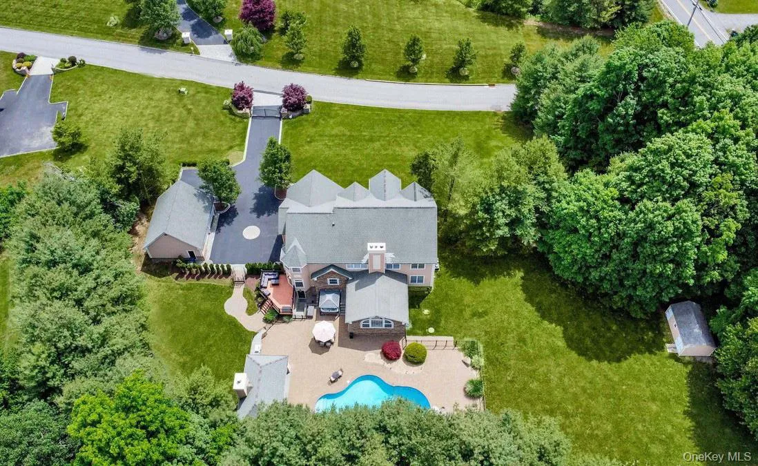 9 Tyler Court, Carmel, NY, 4 Bedrooms Bedrooms, 15 Rooms Rooms,4 BathroomsBathrooms,Residential,For Rent,Tyler,0,1003803 9 Tyler Court, Carmel, NY, 4 Bedrooms Bedrooms, 15 Rooms Rooms,4 BathroomsBathrooms,Residential,For Rent,Tyler,0,1003803