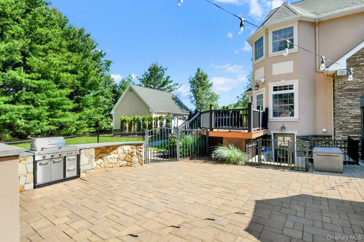 Huge Paved Patio w. Grilling Area, Tons of Entertaining Space Huge Paved Patio w. Grilling Area, Tons of Entertaining Space