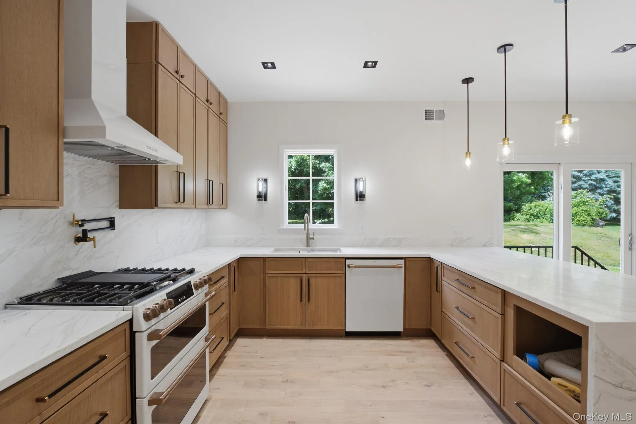 28 Hynard Place, Somers, NY, 4 Bedrooms Bedrooms, 6 Rooms Rooms,2 BathroomsBathrooms,Residential,For Rent,Hynard,0,1003806 28 Hynard Place, Somers, NY, 4 Bedrooms Bedrooms, 6 Rooms Rooms,2 BathroomsBathrooms,Residential,For Rent,Hynard,0,1003806