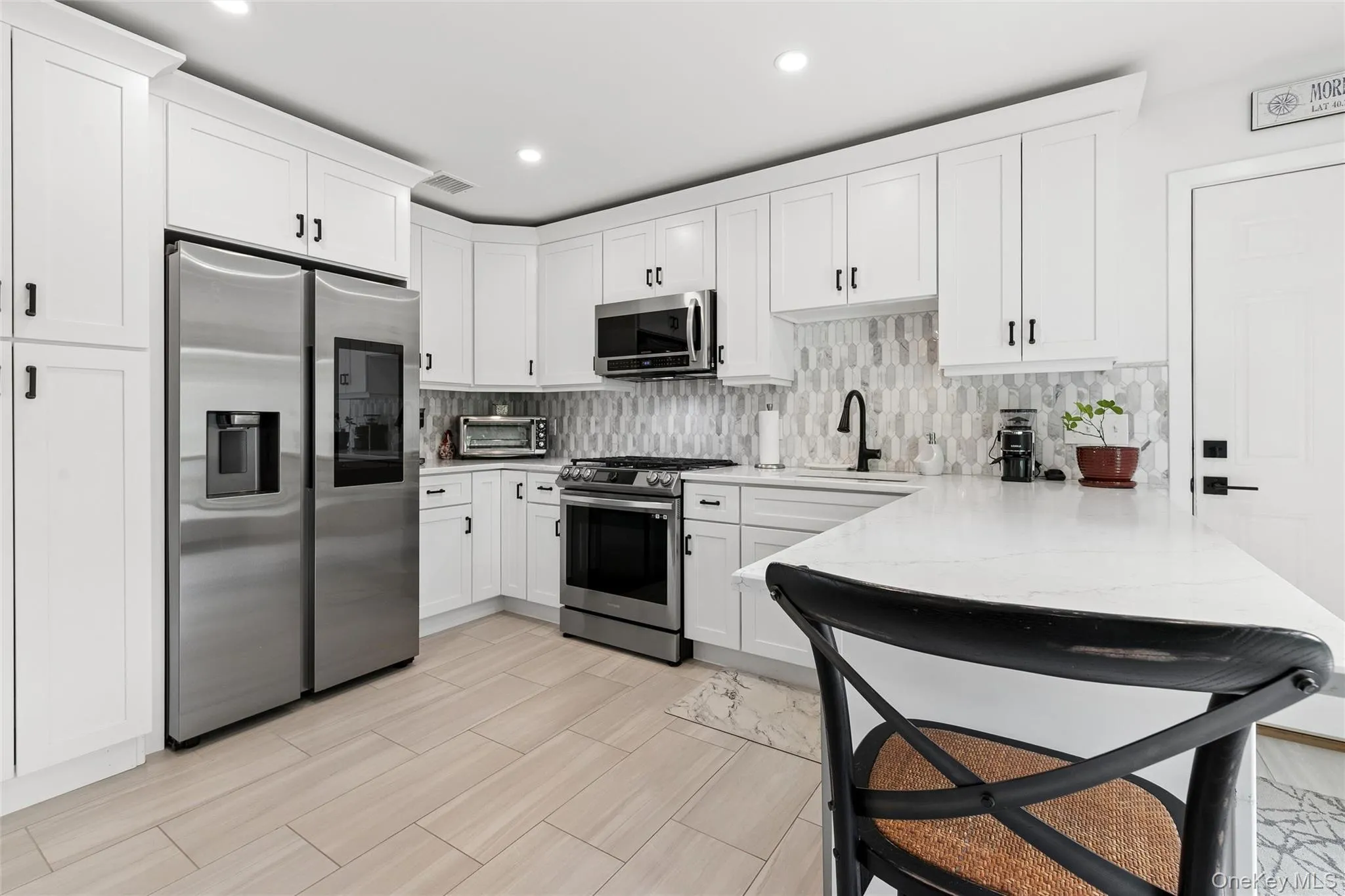 89 Woodlawn Avenue, Brookhaven, NY, 3 Bedrooms Bedrooms, 7 Rooms Rooms,2 BathroomsBathrooms,Residential,For Rent,Woodlawn,0,1003807 89 Woodlawn Avenue, Brookhaven, NY, 3 Bedrooms Bedrooms, 7 Rooms Rooms,2 BathroomsBathrooms,Residential,For Rent,Woodlawn,0,1003807