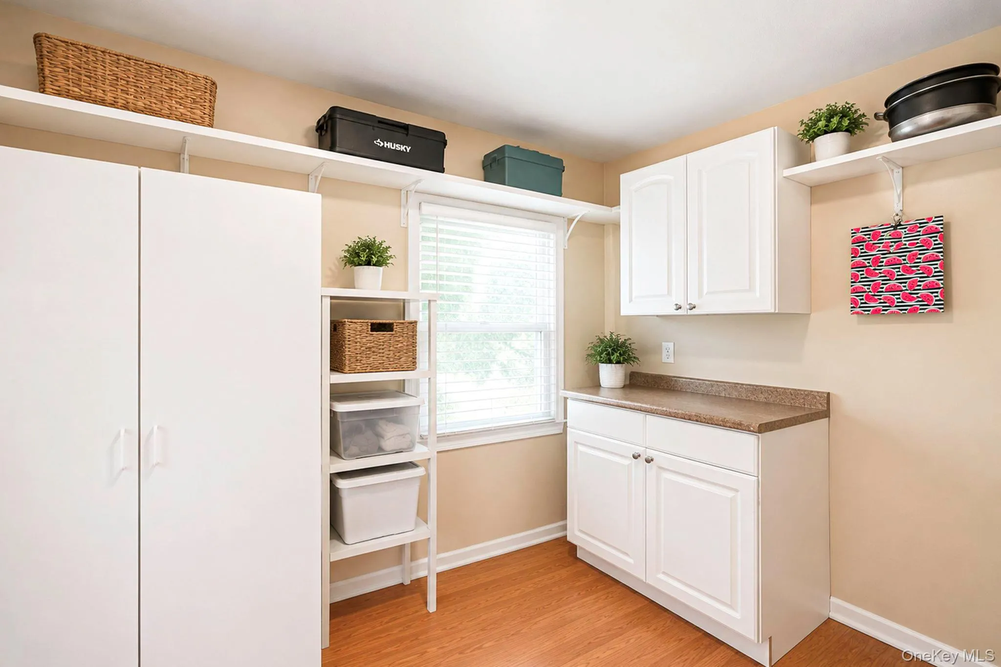 37 Coe Place, Huntington, NY, 3 Bedrooms Bedrooms, 6 Rooms Rooms,3 BathroomsBathrooms,Residential,For Rent,Coe,0,1003811 37 Coe Place, Huntington, NY, 3 Bedrooms Bedrooms, 6 Rooms Rooms,3 BathroomsBathrooms,Residential,For Rent,Coe,0,1003811