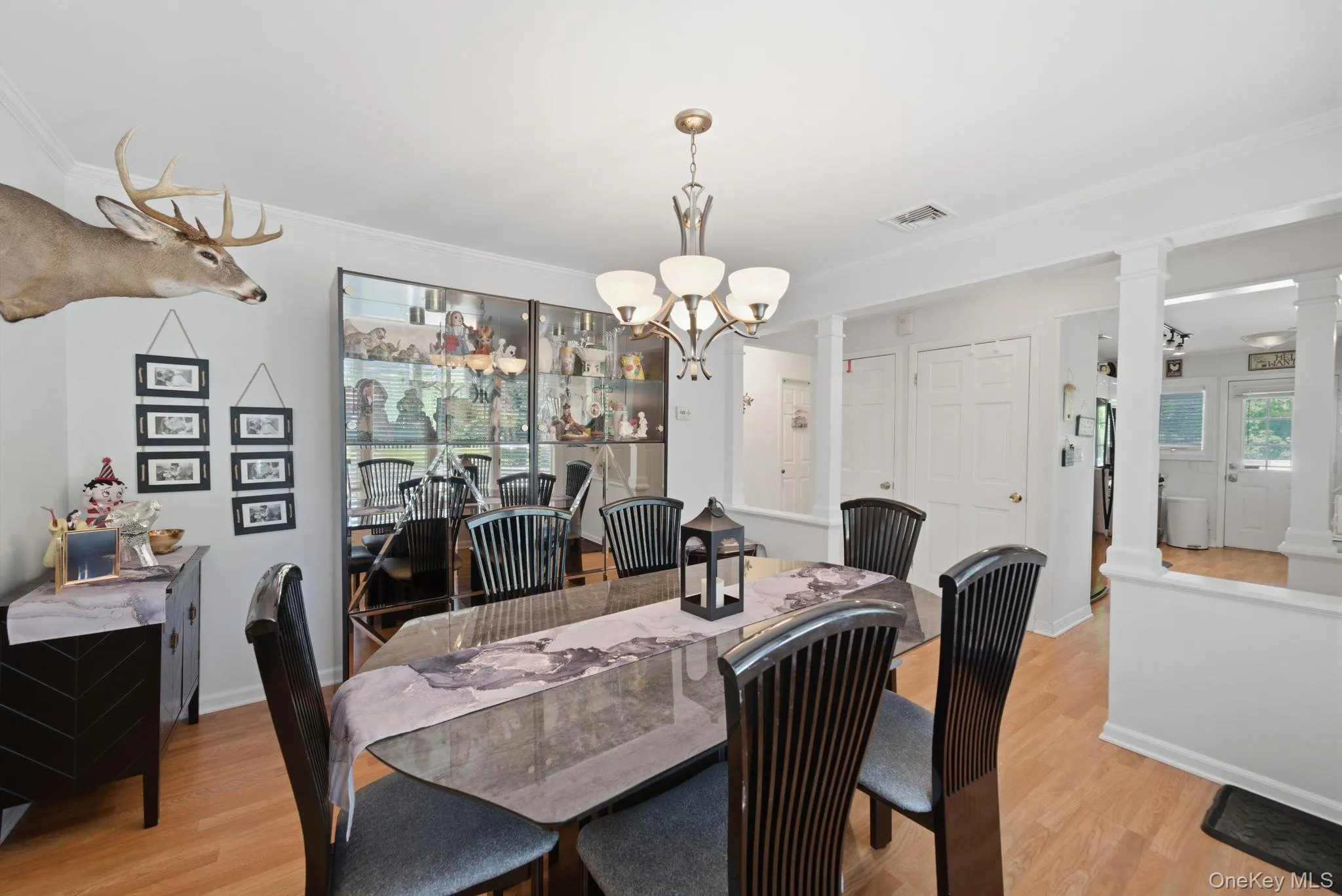 37 Coe Place, Huntington, NY, 3 Bedrooms Bedrooms, 6 Rooms Rooms,3 BathroomsBathrooms,Residential,For Rent,Coe,0,1003811 37 Coe Place, Huntington, NY, 3 Bedrooms Bedrooms, 6 Rooms Rooms,3 BathroomsBathrooms,Residential,For Rent,Coe,0,1003811