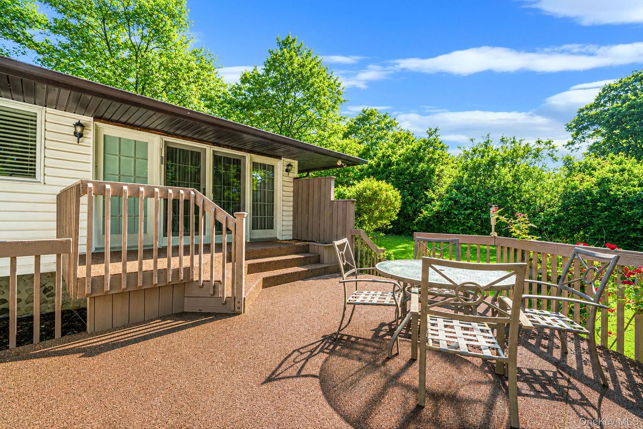 37 Coe Place, Huntington, NY, 3 Bedrooms Bedrooms, 6 Rooms Rooms,3 BathroomsBathrooms,Residential,For Rent,Coe,0,1003811 37 Coe Place, Huntington, NY, 3 Bedrooms Bedrooms, 6 Rooms Rooms,3 BathroomsBathrooms,Residential,For Rent,Coe,0,1003811