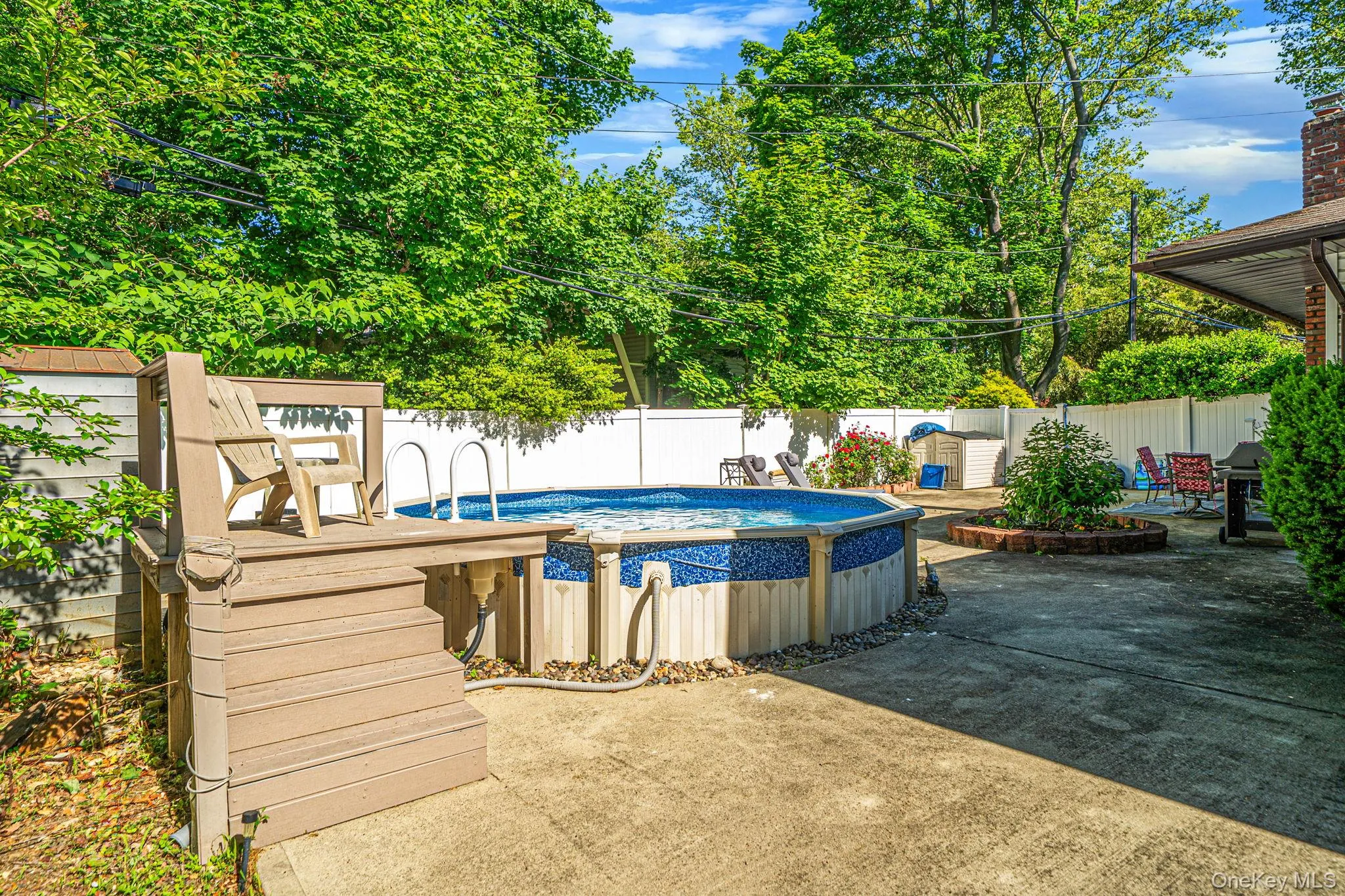 37 Coe Place, Huntington, NY, 3 Bedrooms Bedrooms, 6 Rooms Rooms,3 BathroomsBathrooms,Residential,For Rent,Coe,0,1003811 37 Coe Place, Huntington, NY, 3 Bedrooms Bedrooms, 6 Rooms Rooms,3 BathroomsBathrooms,Residential,For Rent,Coe,0,1003811