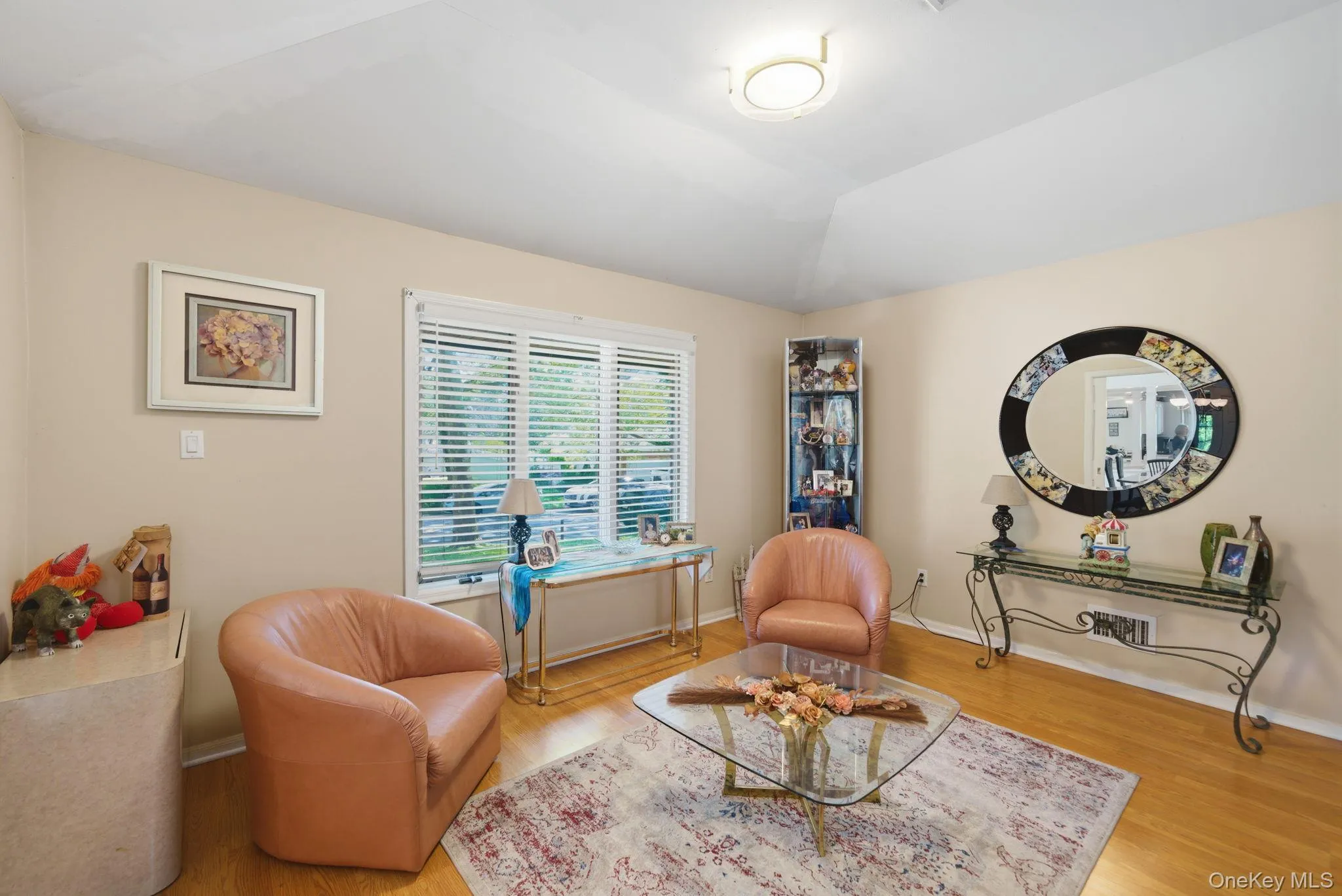 37 Coe Place, Huntington, NY, 3 Bedrooms Bedrooms, 6 Rooms Rooms,3 BathroomsBathrooms,Residential,For Rent,Coe,0,1003811 37 Coe Place, Huntington, NY, 3 Bedrooms Bedrooms, 6 Rooms Rooms,3 BathroomsBathrooms,Residential,For Rent,Coe,0,1003811