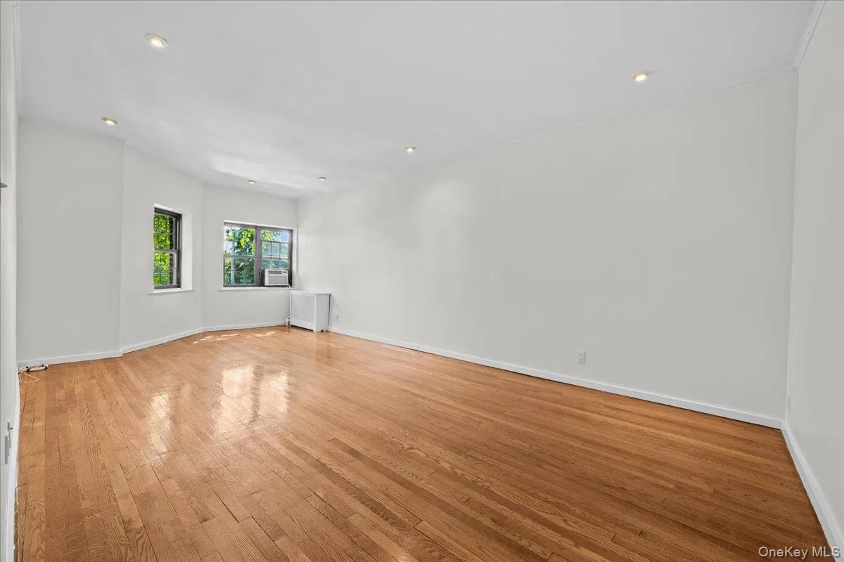 1440 Boston Post Road, Mamaroneck, NY, 2 Bedrooms Bedrooms, 4 Rooms Rooms,1 BathroomBathrooms,Residential,For Rent,Boston Post,0,1003812 1440 Boston Post Road, Mamaroneck, NY, 2 Bedrooms Bedrooms, 4 Rooms Rooms,1 BathroomBathrooms,Residential,For Rent,Boston Post,0,1003812