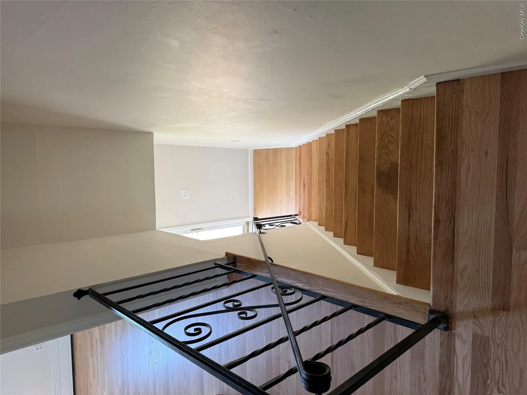 85-87 Washington Street, Islip, NY, 3 Bedrooms Bedrooms, 7 Rooms Rooms,1 BathroomBathrooms,Residential Lease,For Rent,Washington,0,1003814 85-87 Washington Street, Islip, NY, 3 Bedrooms Bedrooms, 7 Rooms Rooms,1 BathroomBathrooms,Residential Lease,For Rent,Washington,0,1003814