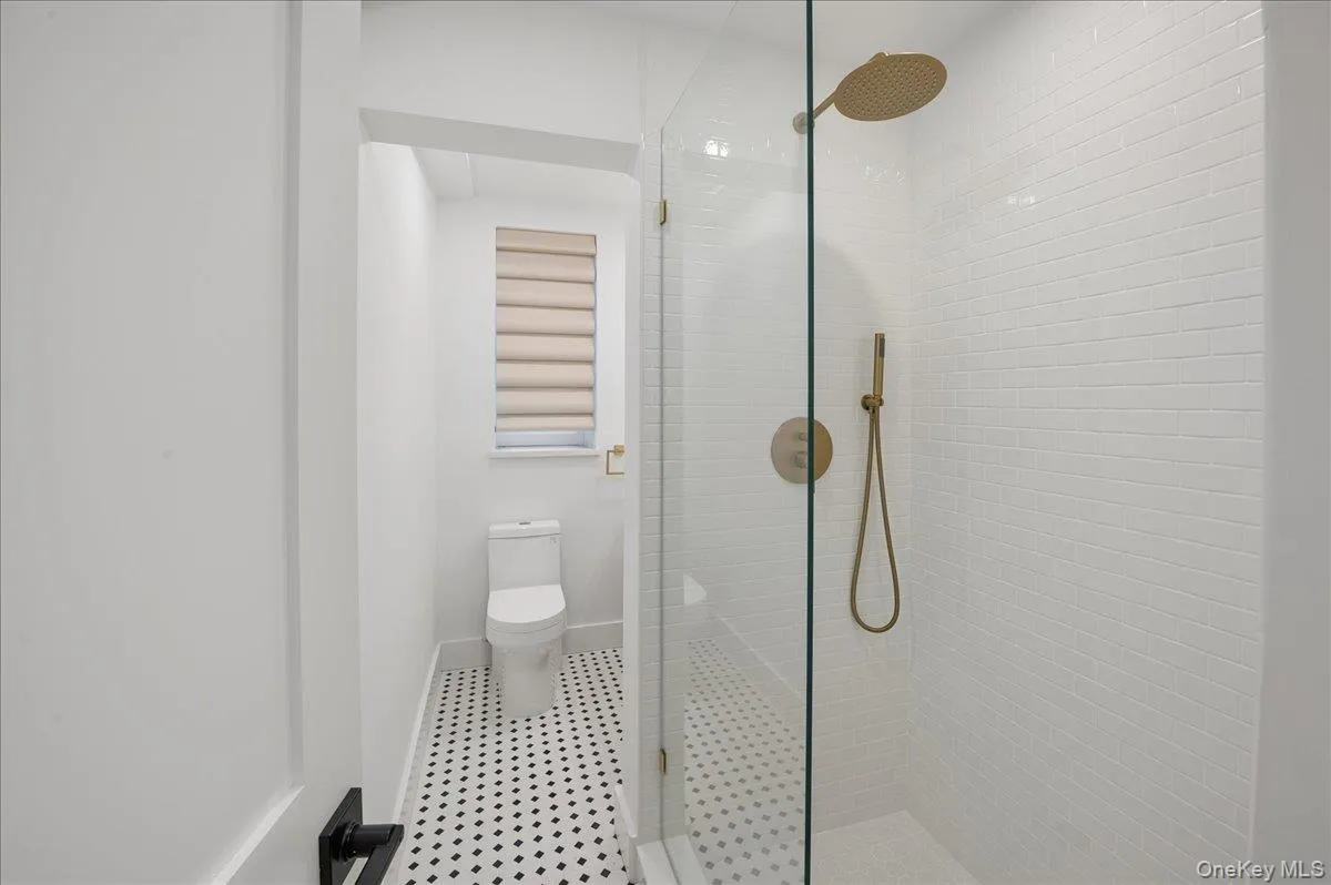 1 Sadore Lane, Yonkers, NY, 1 Bedroom Bedrooms, 3 Rooms Rooms,1 BathroomBathrooms,Residential Sale,For Rent,Sadore,0,1003821 1 Sadore Lane, Yonkers, NY, 1 Bedroom Bedrooms, 3 Rooms Rooms,1 BathroomBathrooms,Residential Sale,For Rent,Sadore,0,1003821