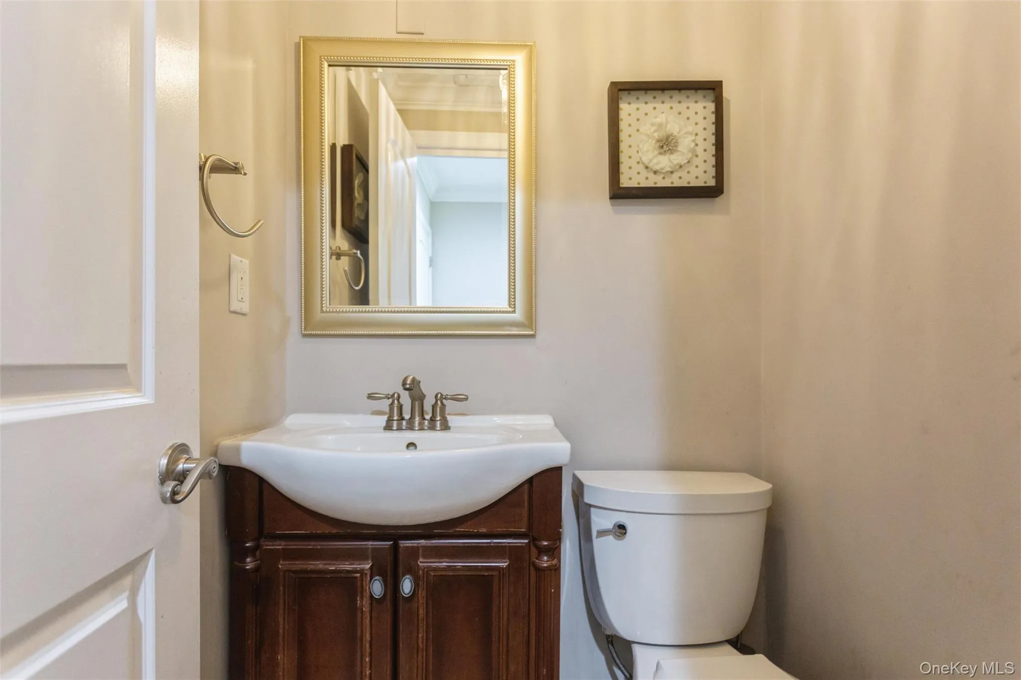 6 Newkirk Avenue, Hempstead, NY, 4 Bedrooms Bedrooms, 8 Rooms Rooms,2 BathroomsBathrooms,Residential,For Rent,Newkirk,0,1003823 6 Newkirk Avenue, Hempstead, NY, 4 Bedrooms Bedrooms, 8 Rooms Rooms,2 BathroomsBathrooms,Residential,For Rent,Newkirk,0,1003823